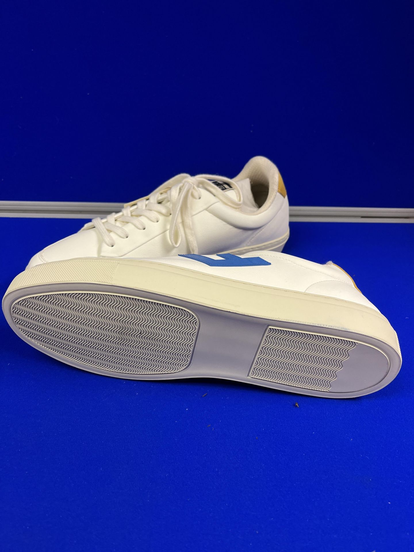 Flamingos Life Rancho V3 Vegan Suede Trainer - White/Blue - Size UK 11 - Image 2 of 4