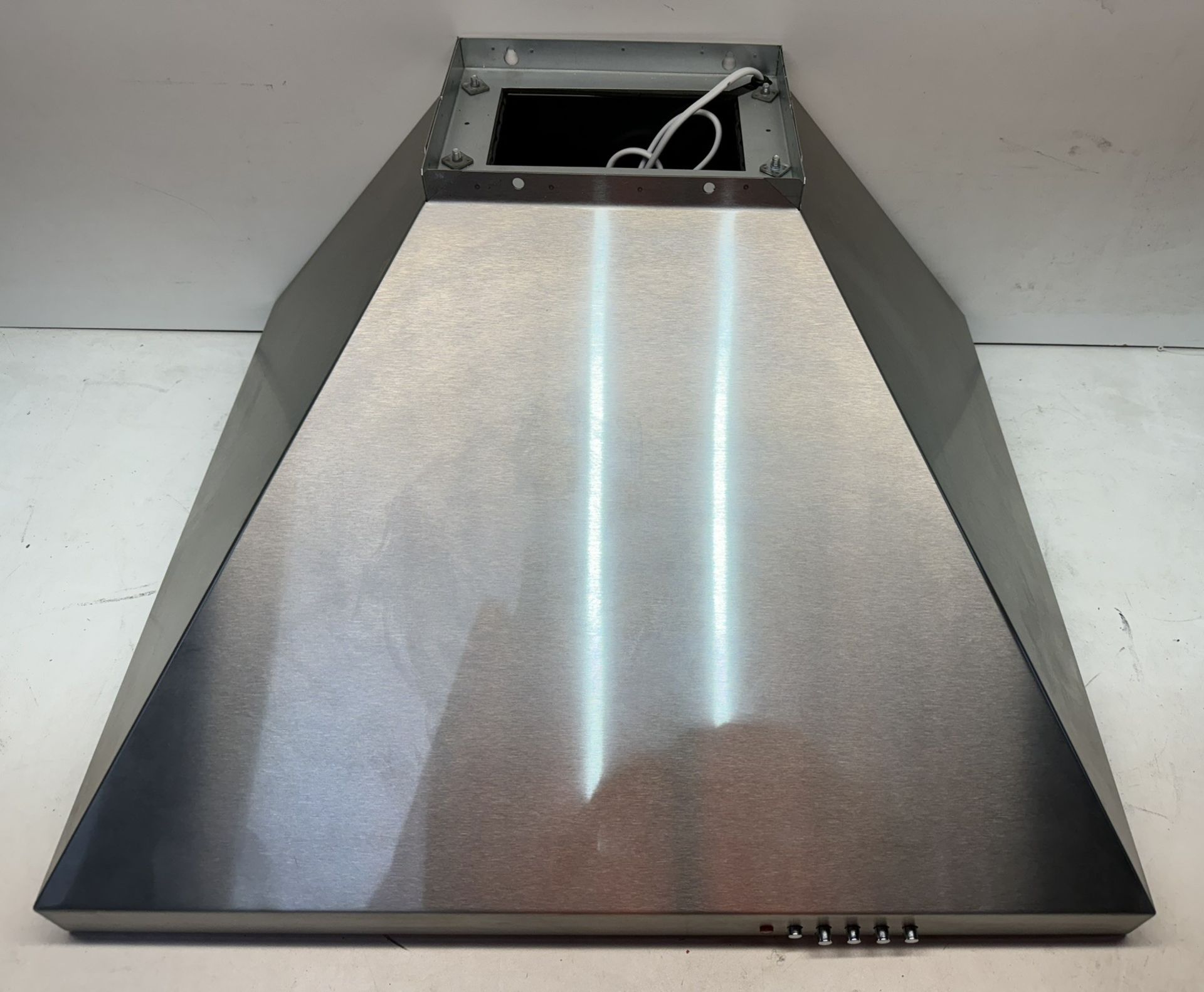 Ex-Display CDA ECH61SS/3 Stainless Steel Cooker Hood - Image 2 of 4