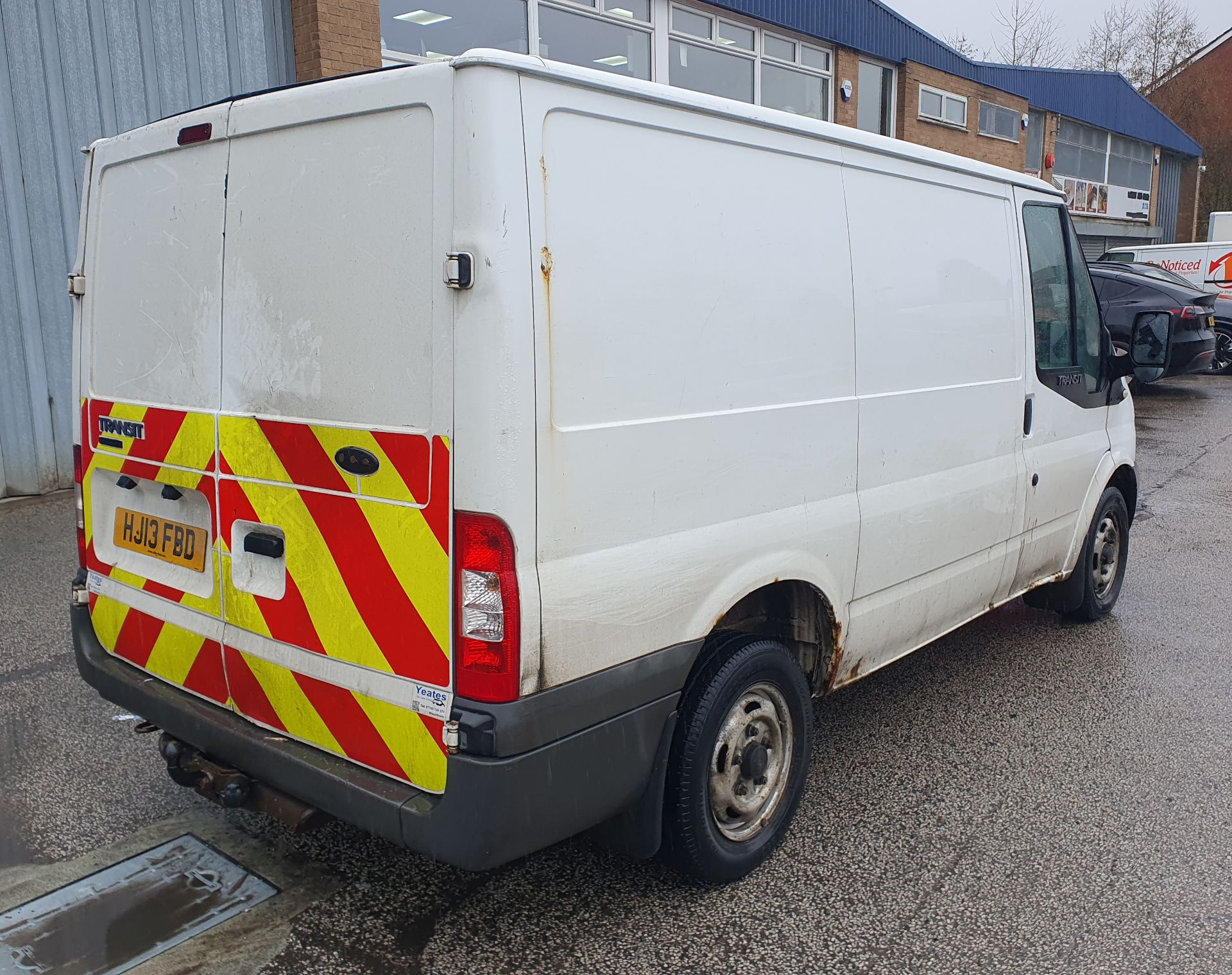 Ford Transit Panel Van | HJ13 FBD | White | Manual | 6 Speed | 165,808 Miles - Image 8 of 17