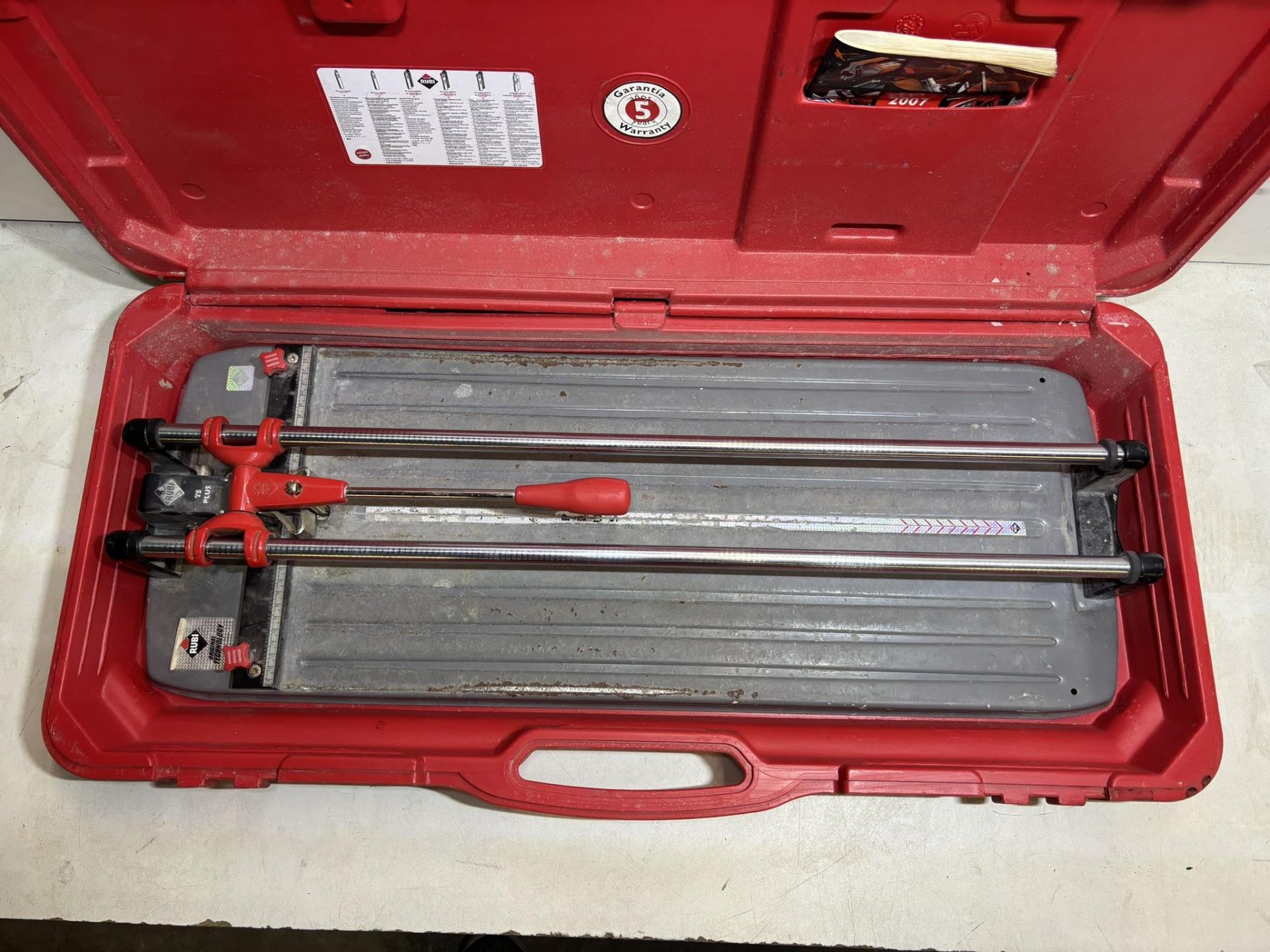 RUBI TS-60-PLUS 16960 26 inch (66 cm) Professional Tile Cutter - Image 2 of 5