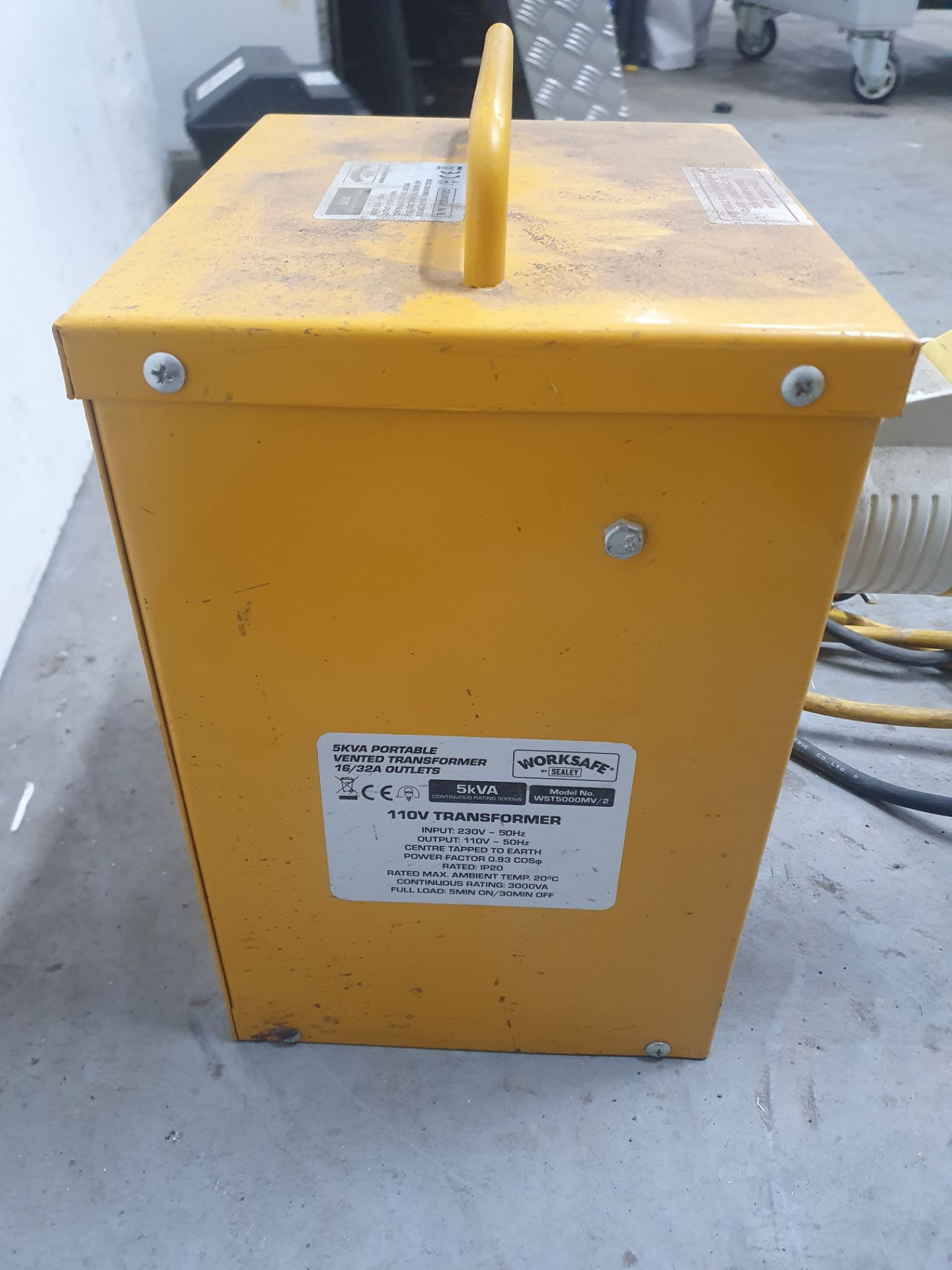 Worksafe Sealey 5KVA 110V Portable Vented Transformer - Image 5 of 8