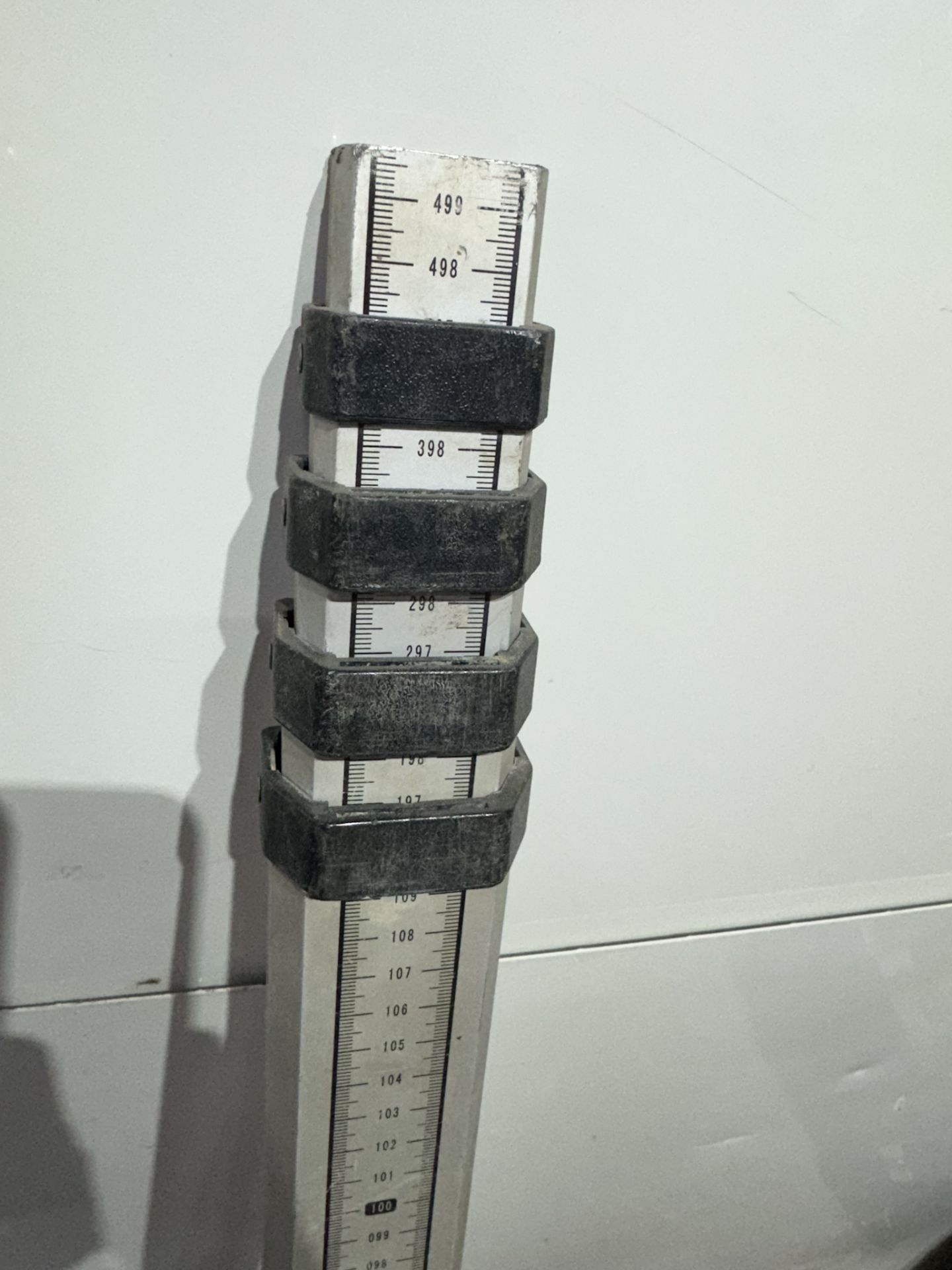 5 Section Aluminium Grade Rod 5 Metre - Bild 2 aus 3