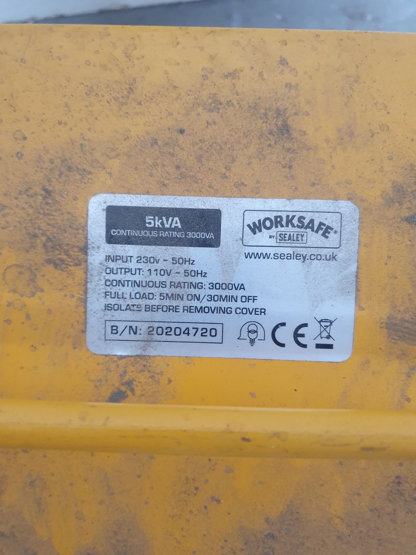 Worksafe Sealey 5KVA 110V Portable Vented Transformer - Image 3 of 8