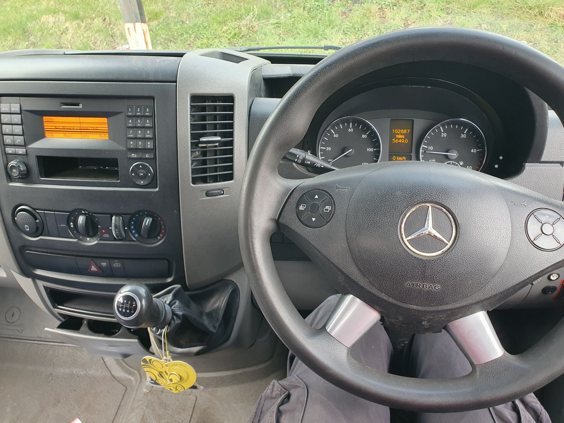 Mercedes-Benz Sprinter 314CDI Dropside Lorry w/ Tail-Lift | DIG 4985 | 102,887 Miles - Image 19 of 19