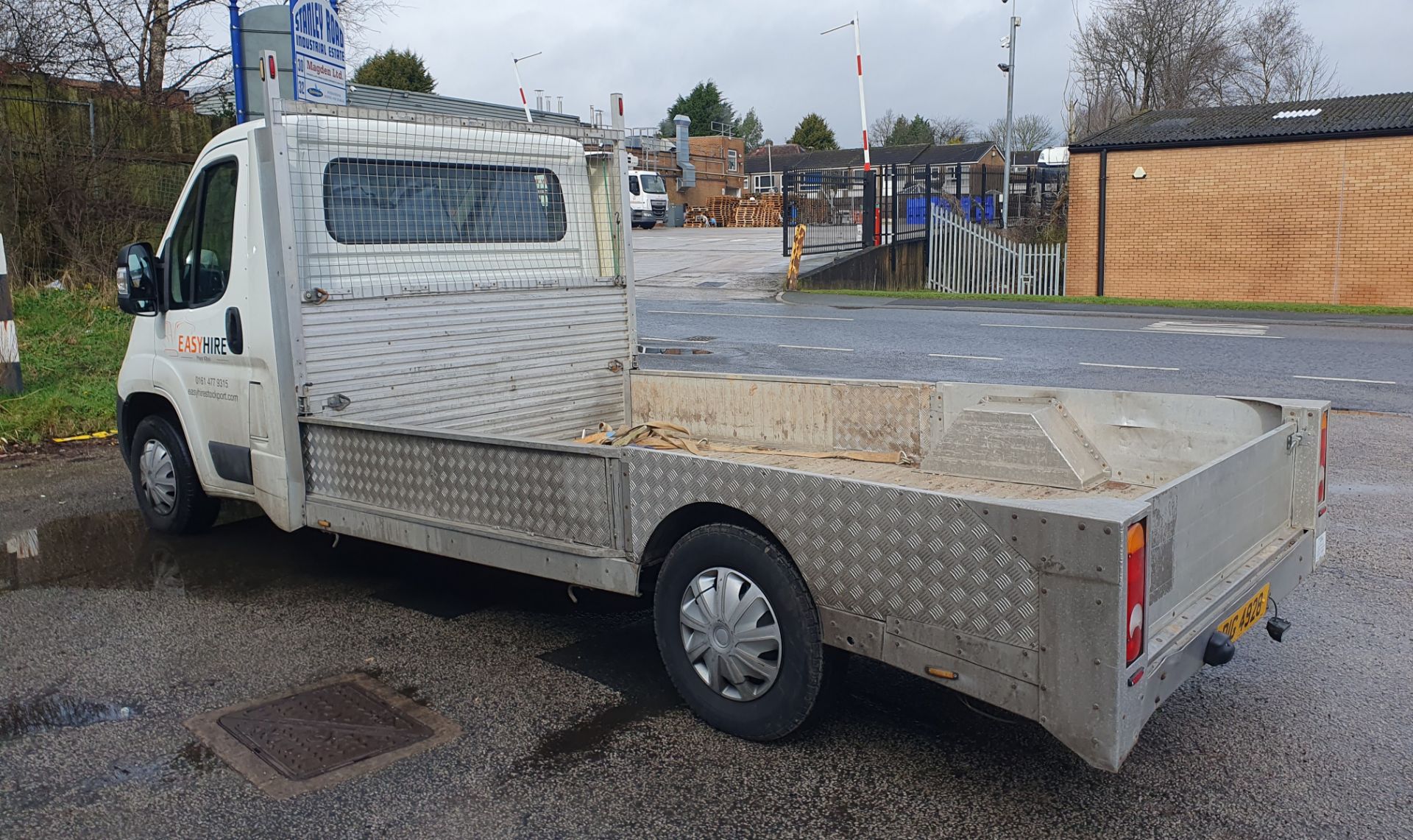 Citroen Relay X2-50 Flat Lorry w/ Loading Ramp Sides | DIG 4928 | 148,060 Miles - Image 5 of 20