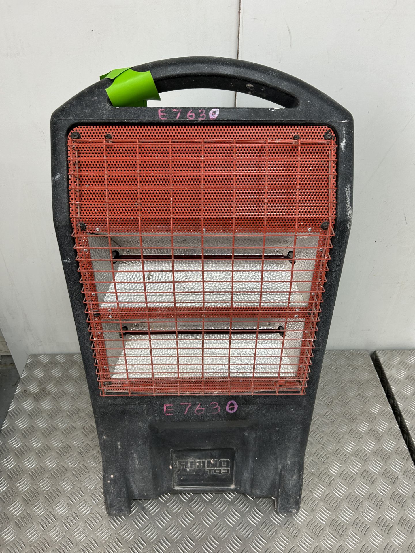 Rhino TQ3 Infrared Heater - Image 2 of 5