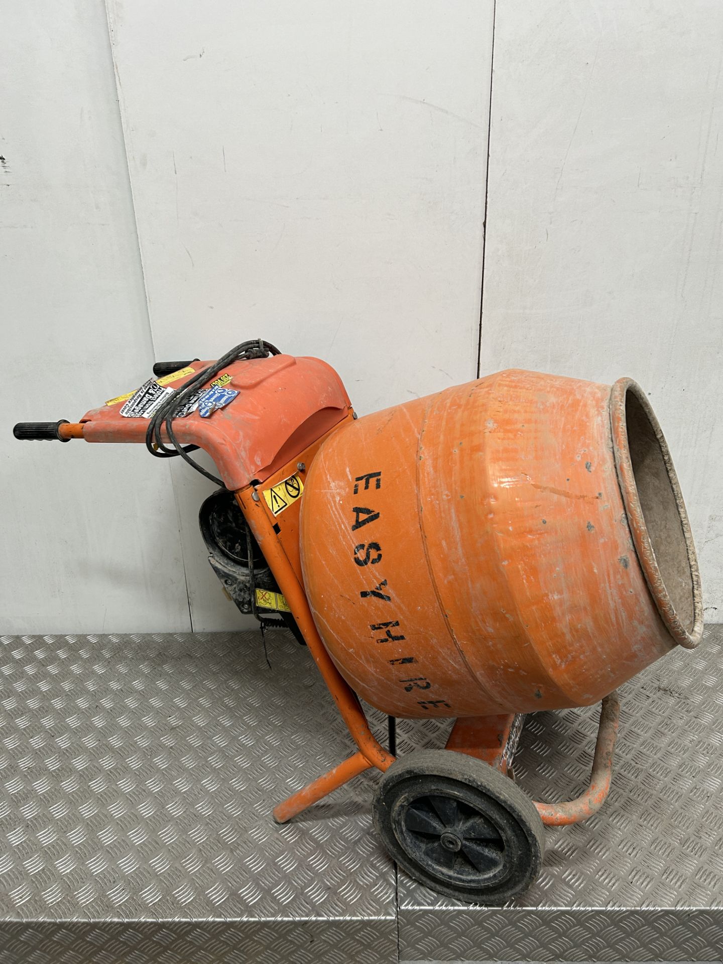 Altrad Belle MiniMix 150 Cement Mixer | 240v | YOM: 2022 - Bild 2 aus 6