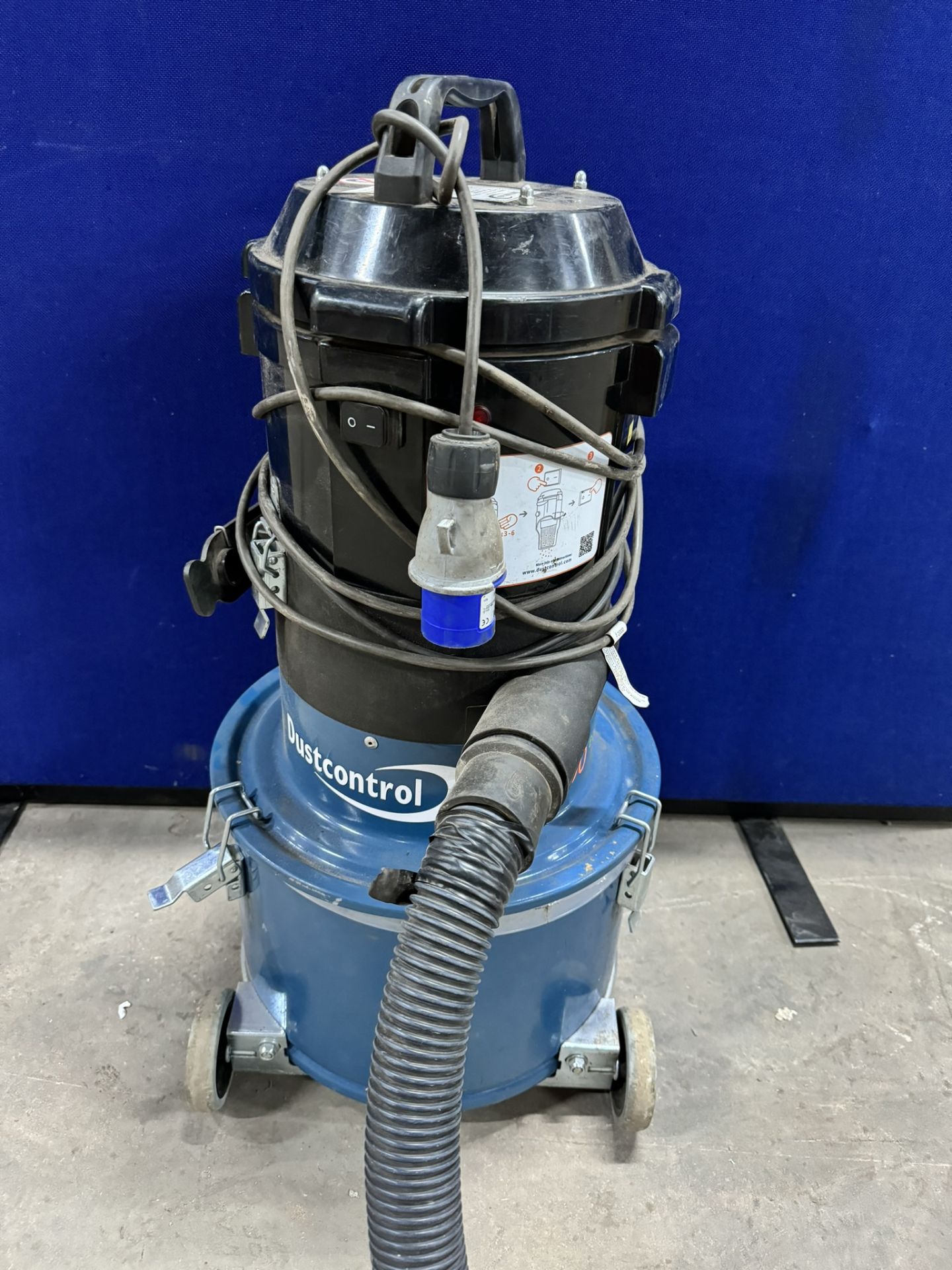 Dust Control DC1800 Mobile Dust Extractor - Image 2 of 6
