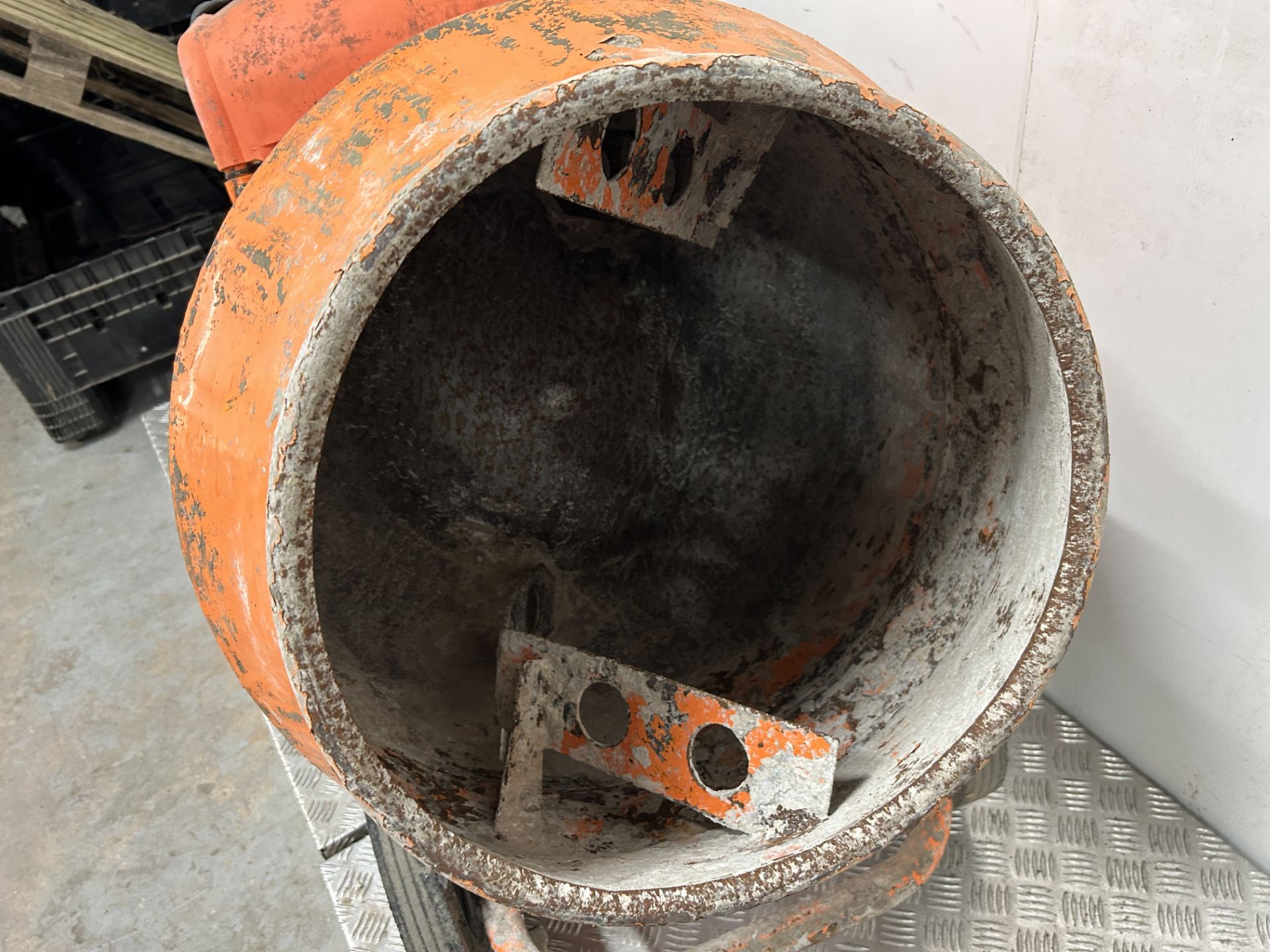 Altrad Belle MiniMix 150 Cement Mixer | 110v | YOM: 2022 - Bild 4 aus 7