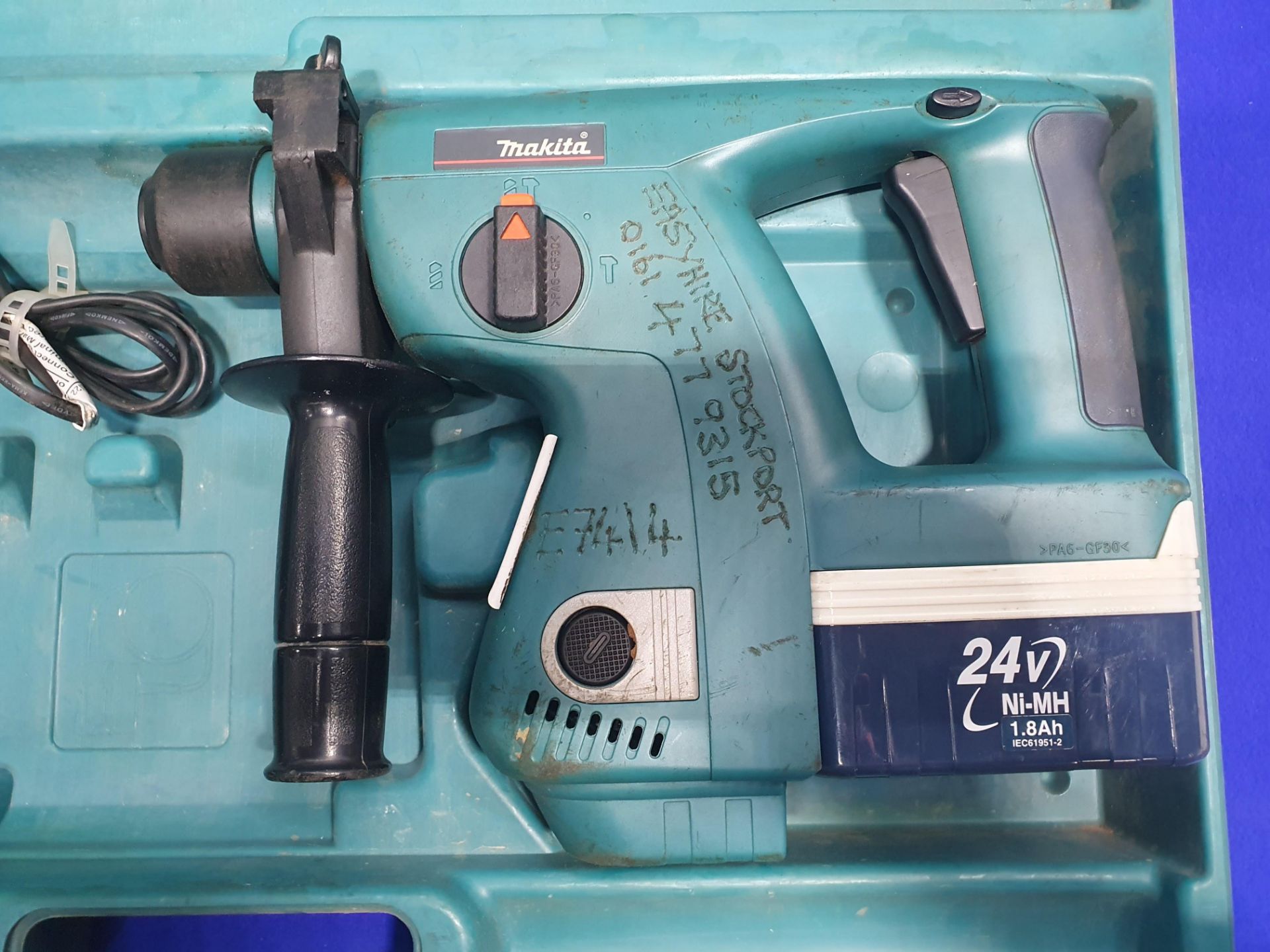 Makita BHR200 24V Cordless Hammer Drill in Case - Bild 2 aus 5