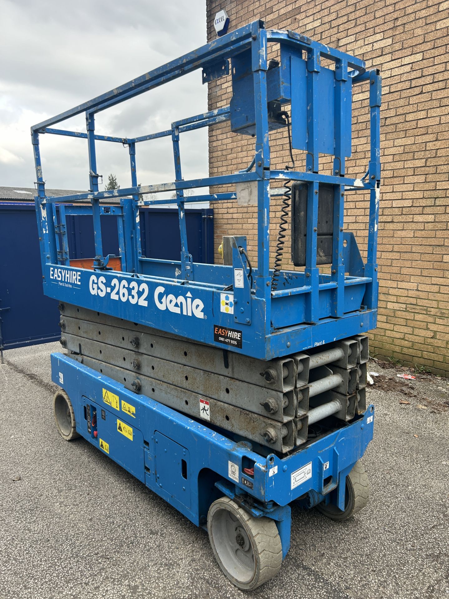 Genie GS-2632 Electric Scissor Lift | YOM: 2006