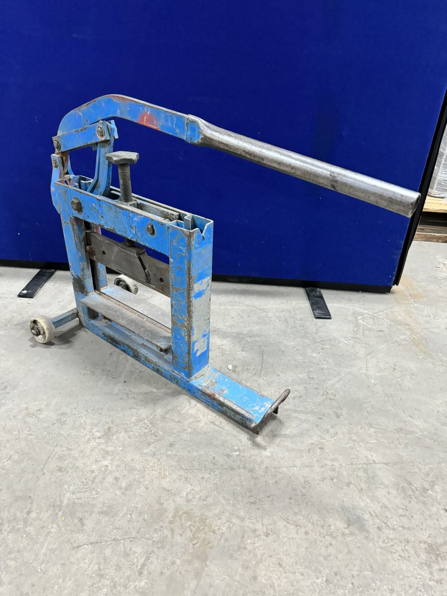 Unbranded Metal Guillotine