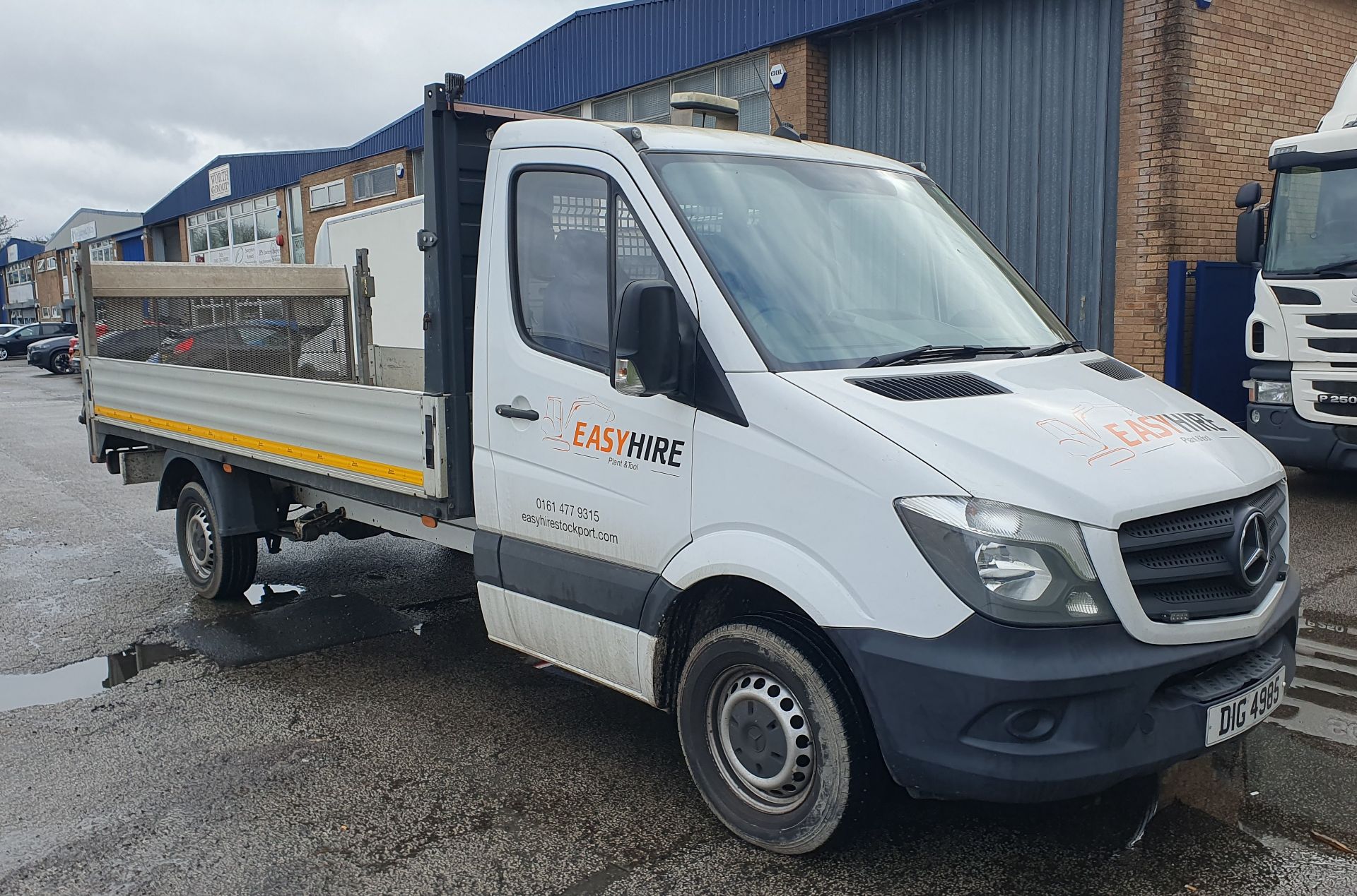 Mercedes-Benz Sprinter 314CDI Dropside Lorry w/ Tail-Lift | DIG 4985 | 102,887 Miles