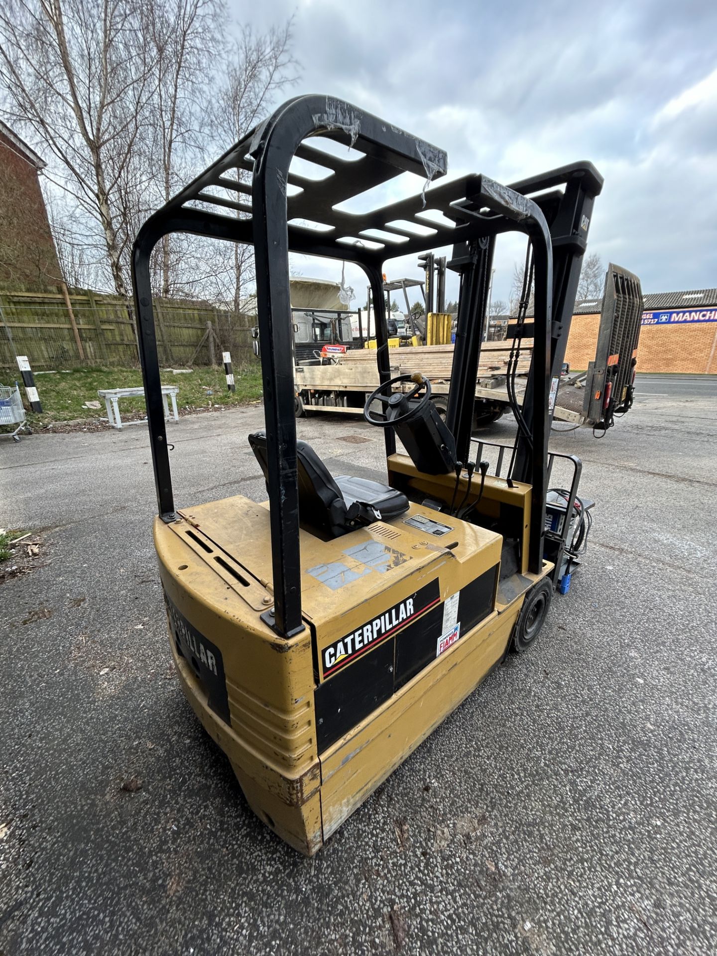 Caterpillar EP18T Electric Forklift Truck w/ Charger - Image 7 of 11