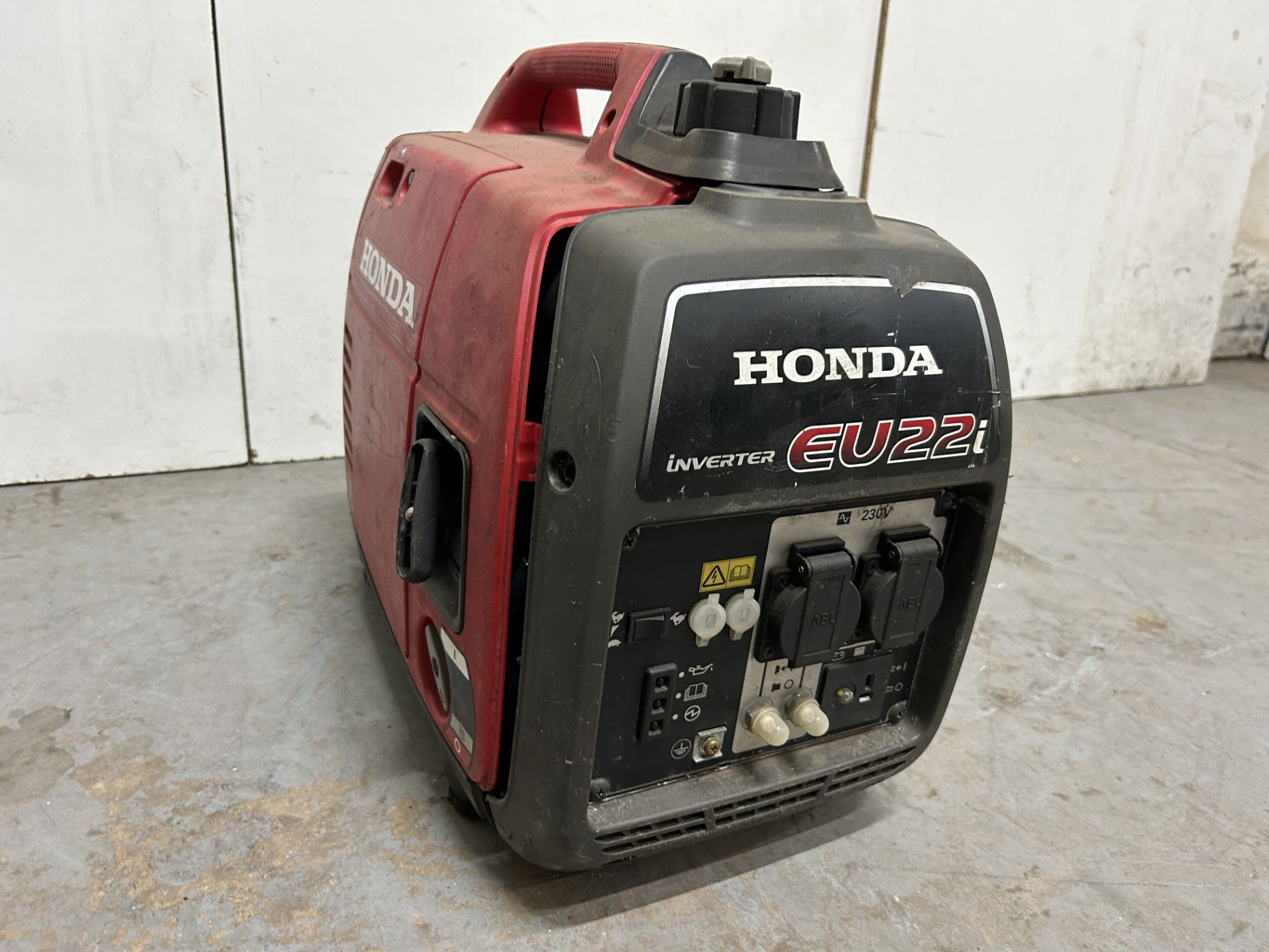 Honda EU22 Portable Generator - Image 2 of 3