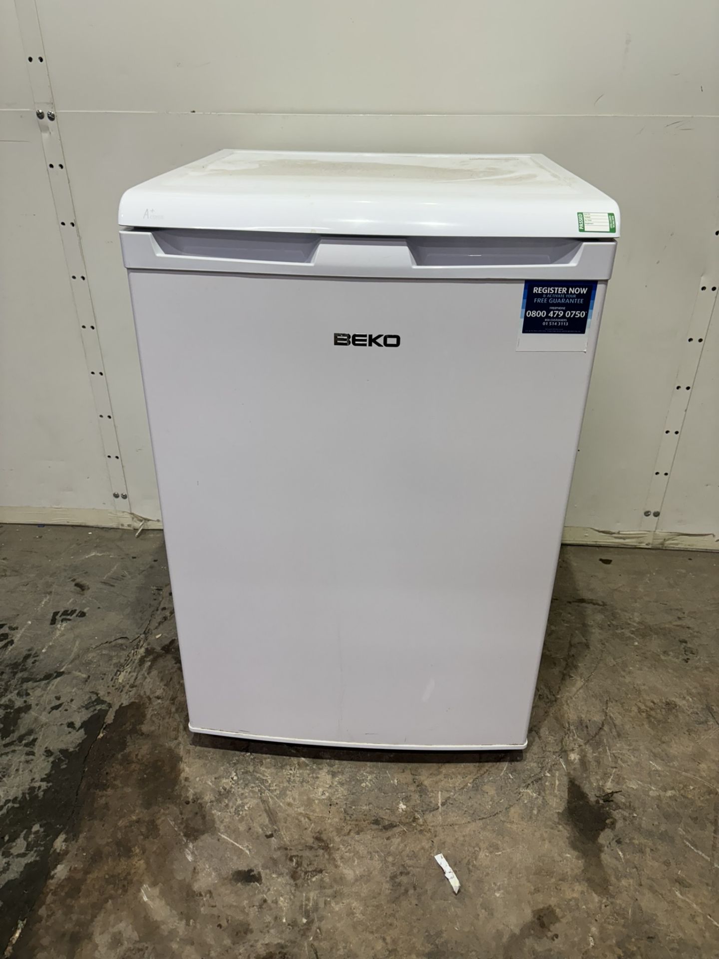 Beko UL584APW Undercounter Larder Fridge