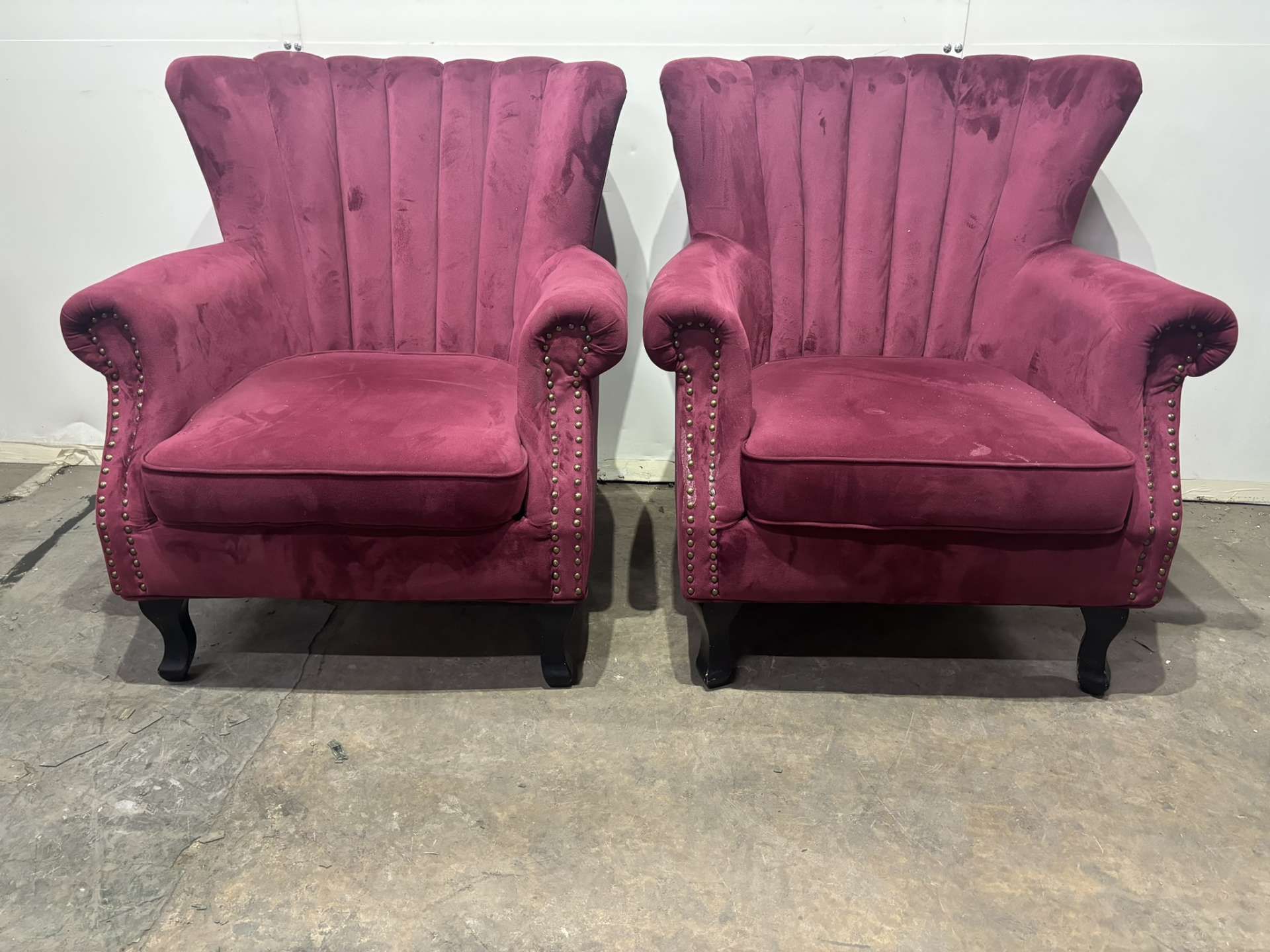 SET OF BURGUNDY VELVET ARMCHAIRS - Bild 2 aus 4