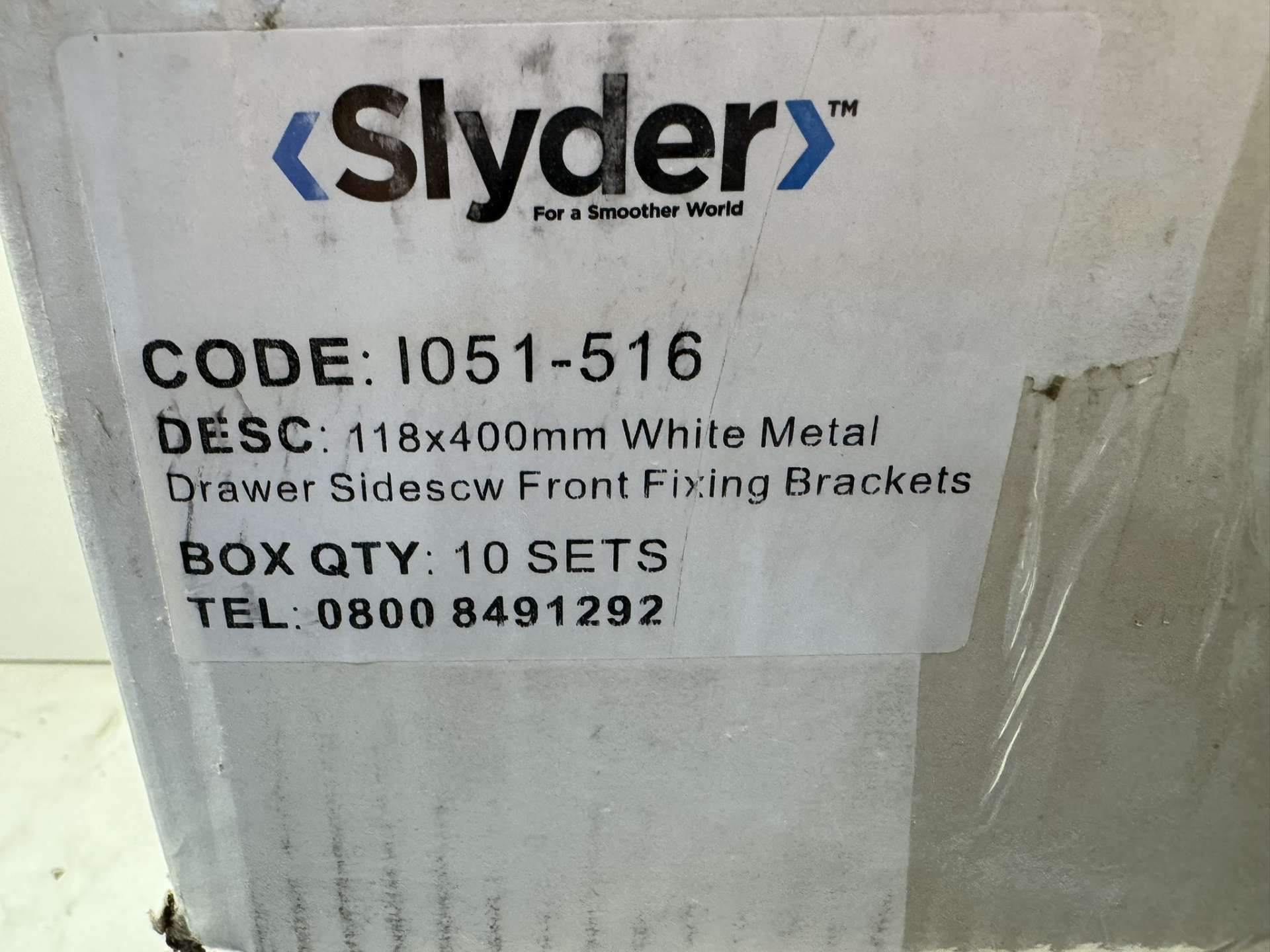 30 X SLYDER I051-516 WHITE METAL DRAWER SIDESCW FRONT FIXING BRACKETS - Bild 3 aus 3