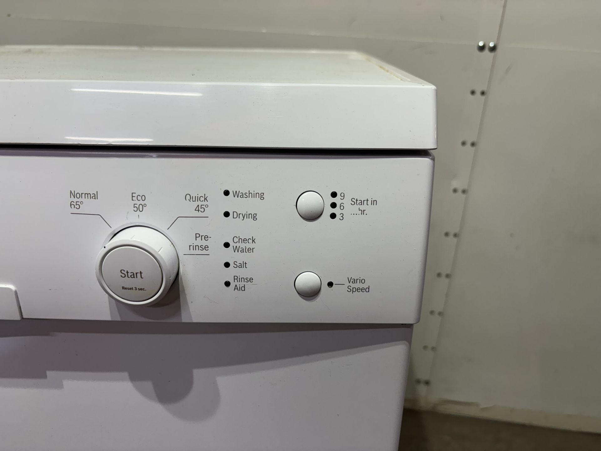 Bosch SMS40C32GB ActiveWater 12 Place A+ Freestanding Dishwasher - White - Bild 4 aus 8