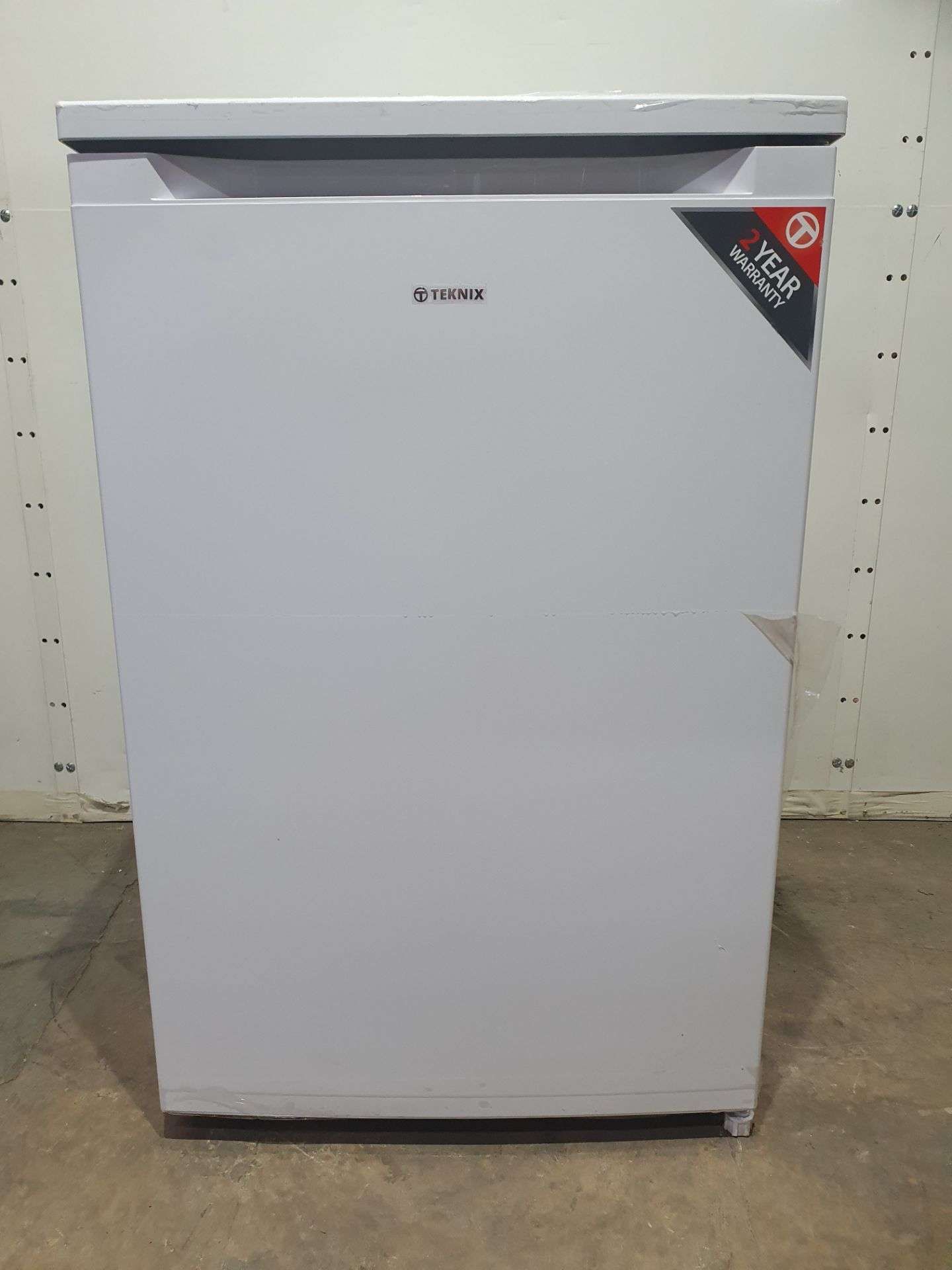 EX-DISPLAY TEKNIX UC55R3W 55CM 107LITRE UNDER COUNTER WITH ICE BOX FREESTANDING FRIDGE WHITE