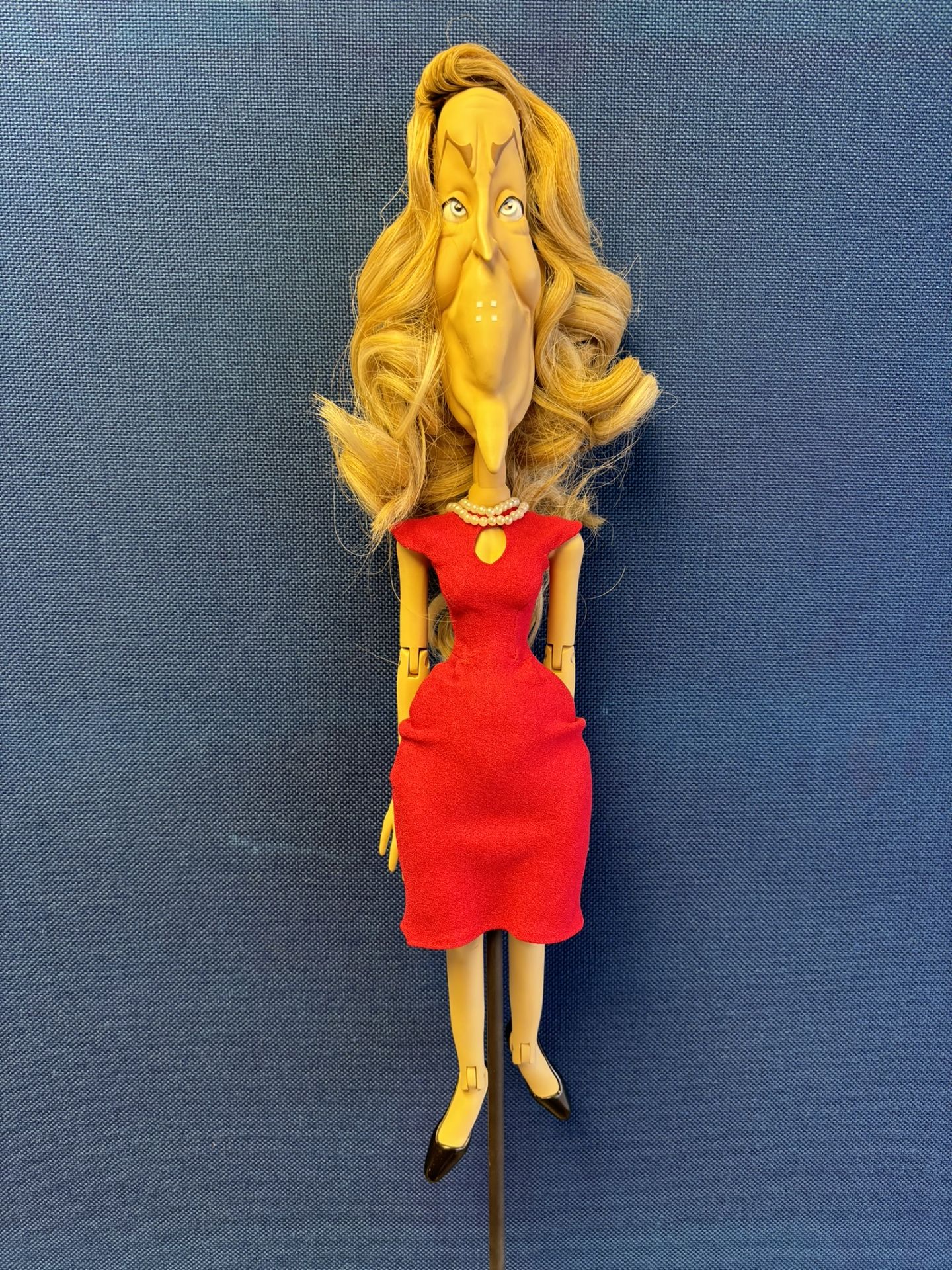 Newzoid puppet - Jerry Hall - Image 2 of 3