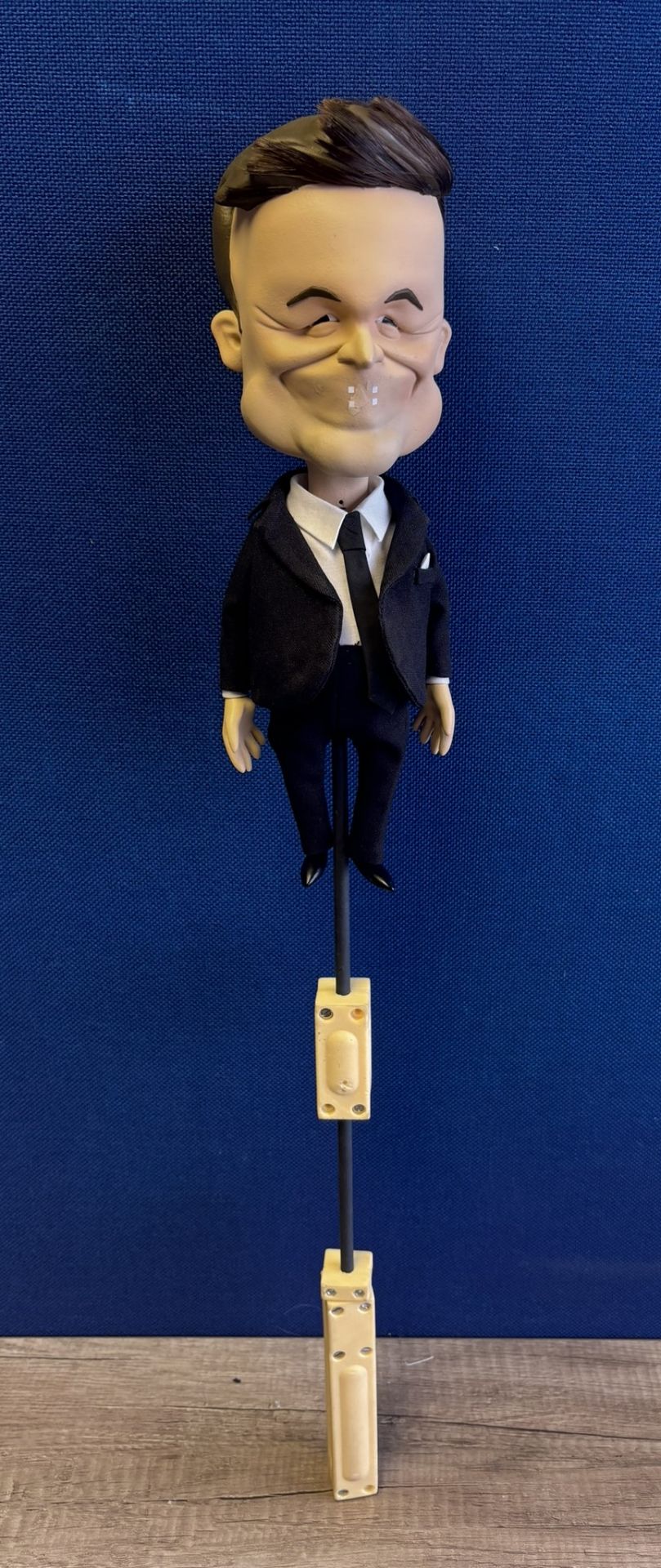Newzoid puppet - Declan Donnelly - Image 3 of 4