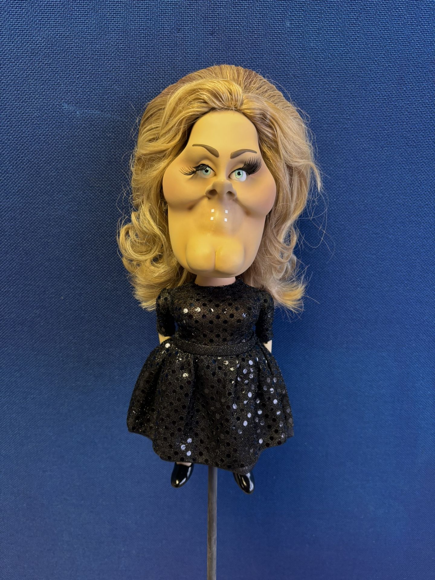 Newzoid puppet - Adele - Image 2 of 3