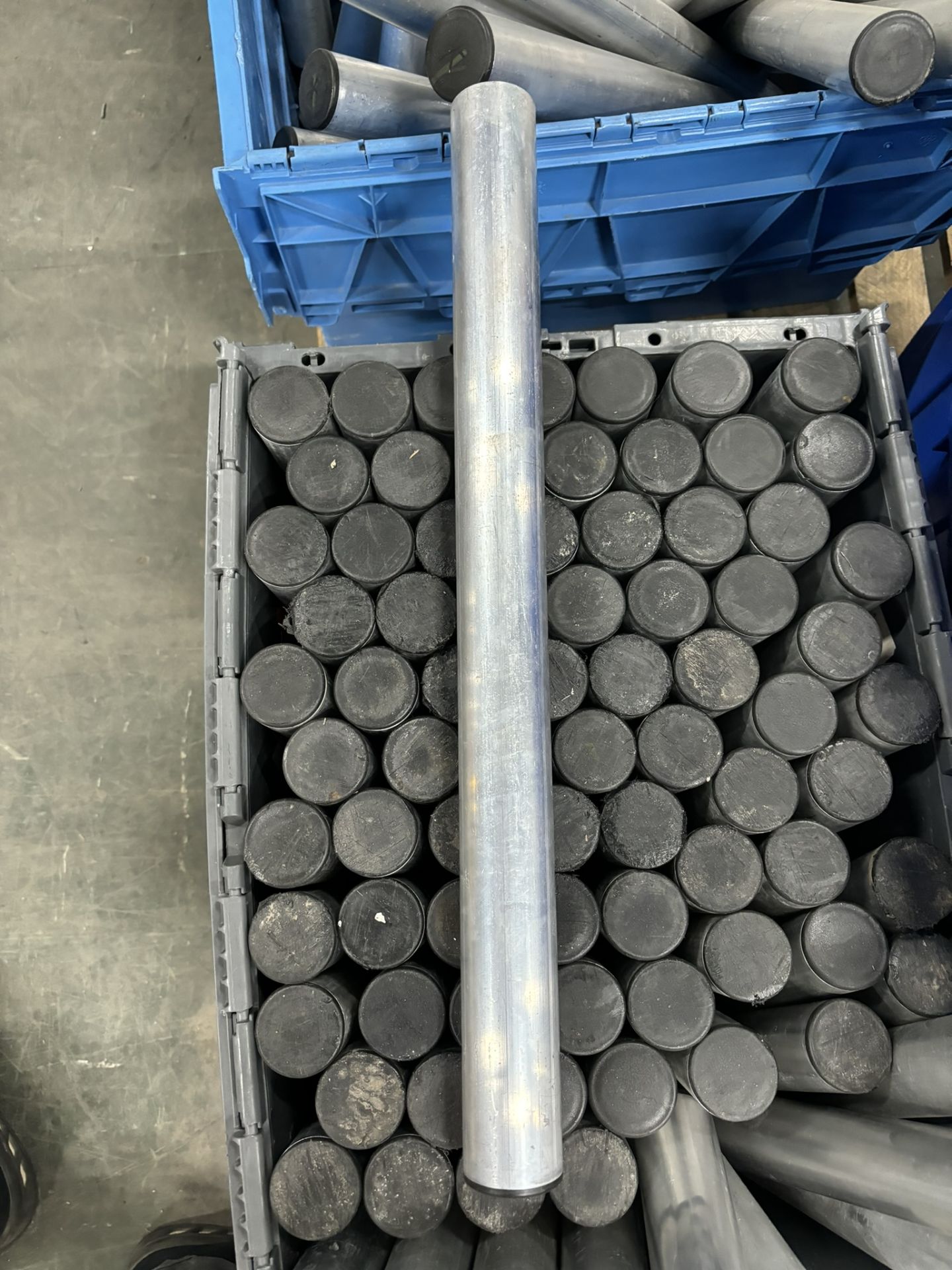Quantity Of Various Staging Legs As Seen In Photos - Image 6 of 12
