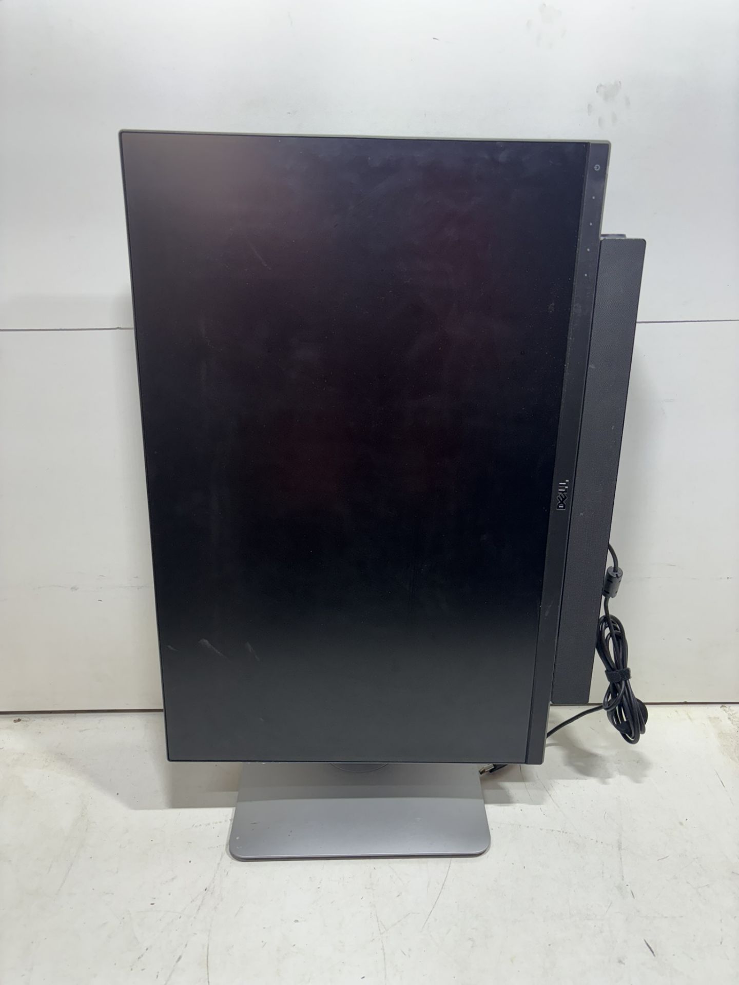 6 x Dell U2415B 24? Height Adjustable Monitors With Dell AC511 soundbar - Image 3 of 5