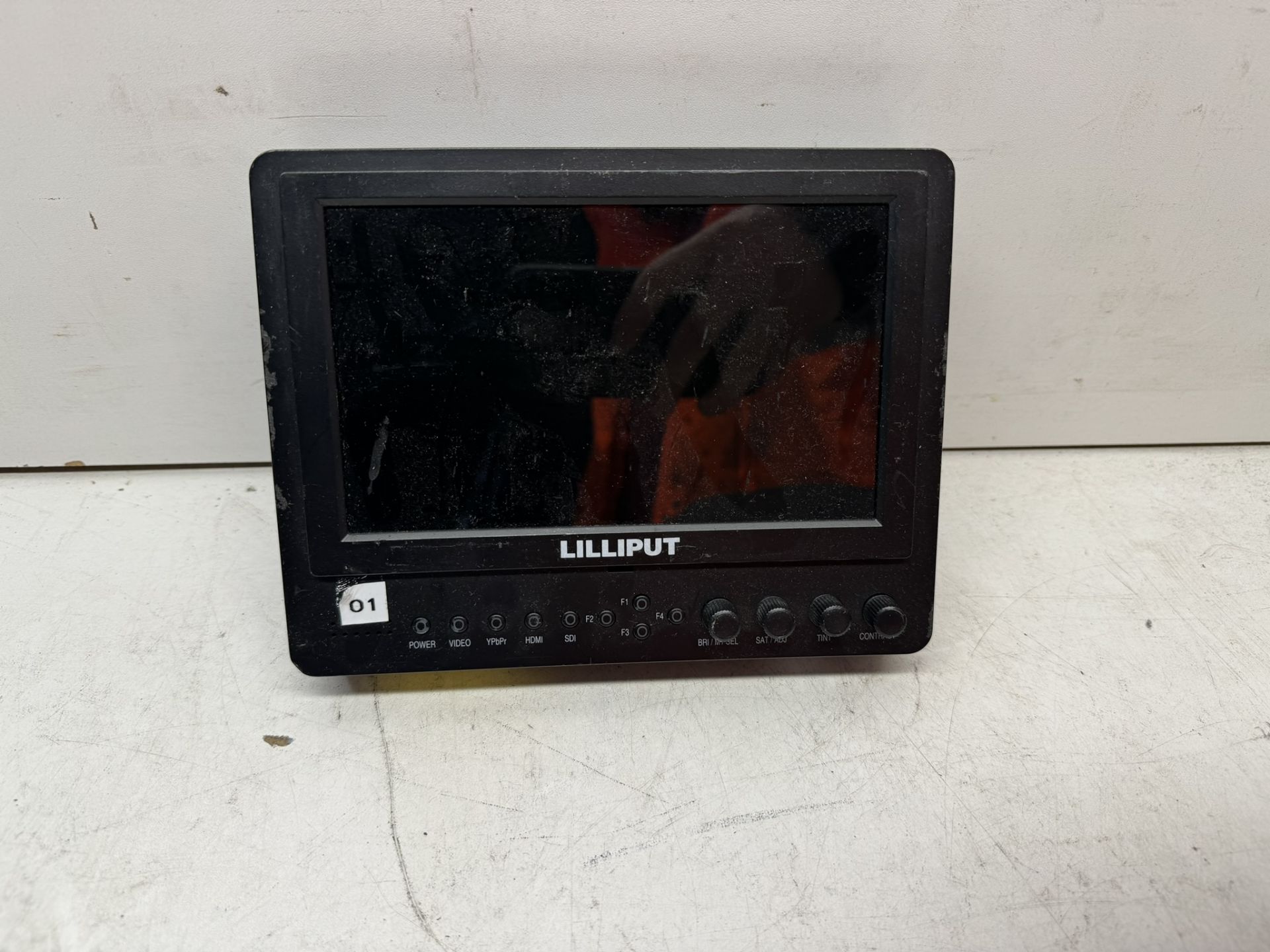 10 x Lilliput 7" High Definition LCD Monitors