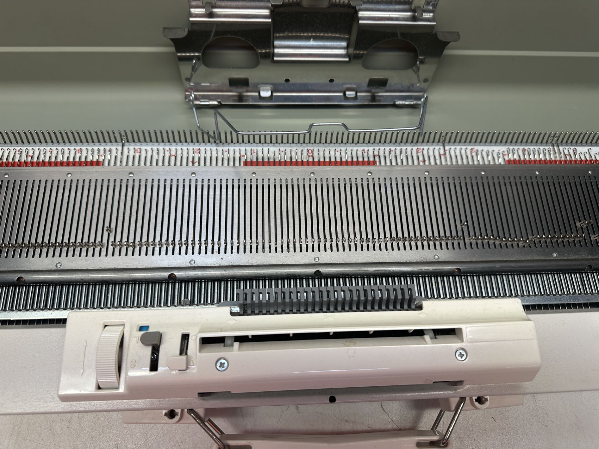 Silver Reed SK 280 Knitting Machine - Image 2 of 10