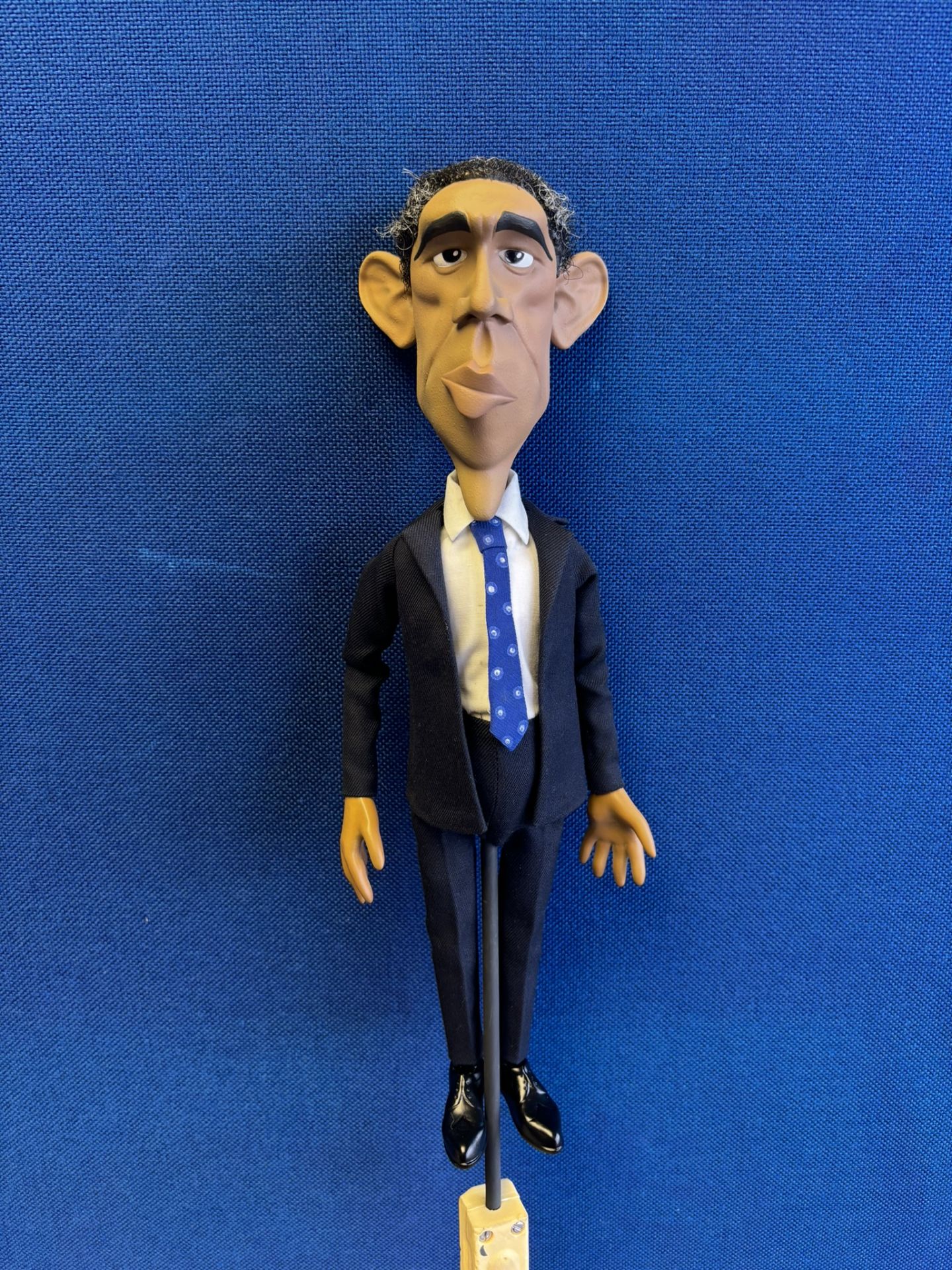 Newzoid puppet - Barack Obama - Image 2 of 3