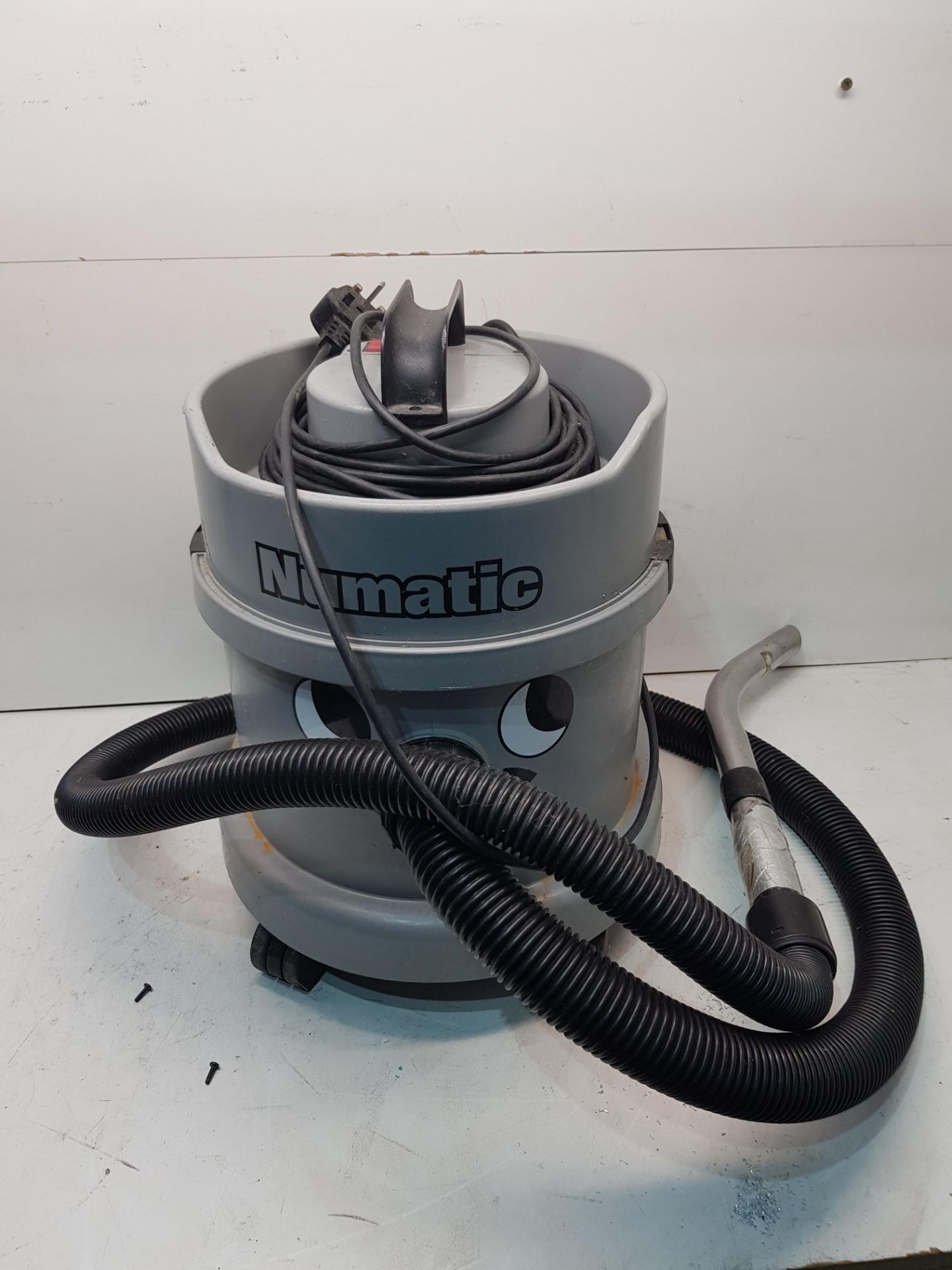 Numatic Grey Vacuum Cleaner Model: NVH 370-2