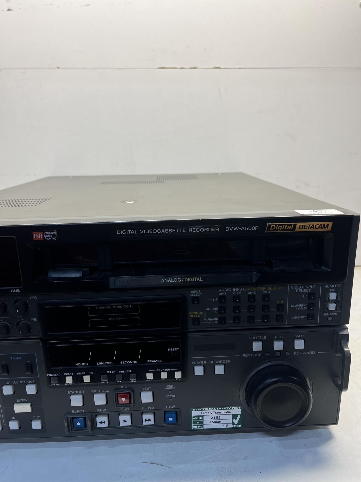 Sony Digital Videocassette Recorder DVW-A500P - Bild 2 aus 7