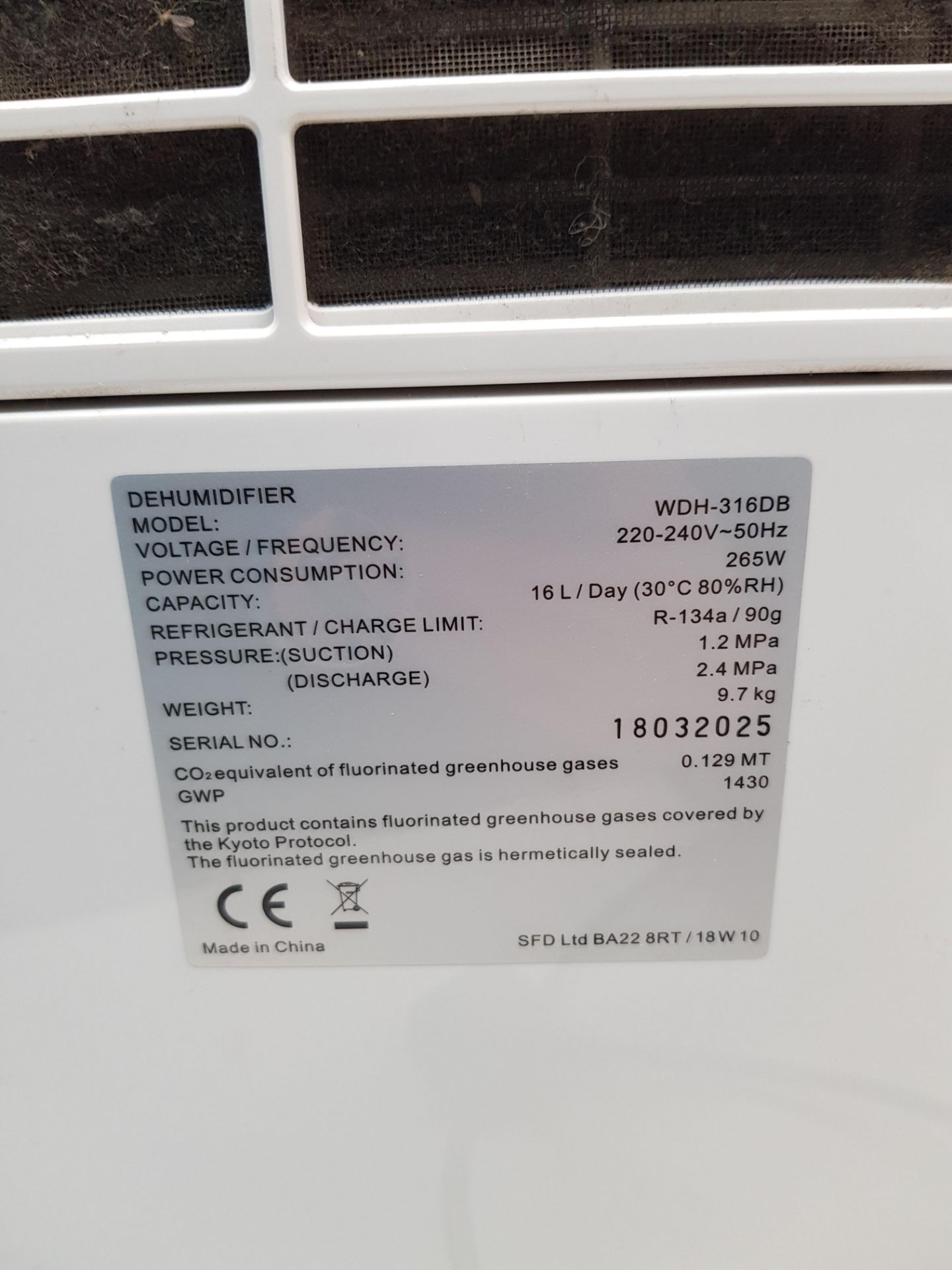 White Dehumidifier Model: WDH-316DB S/N: 18032025 - Image 3 of 4