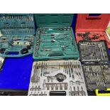 5 x Various tool cases with contents