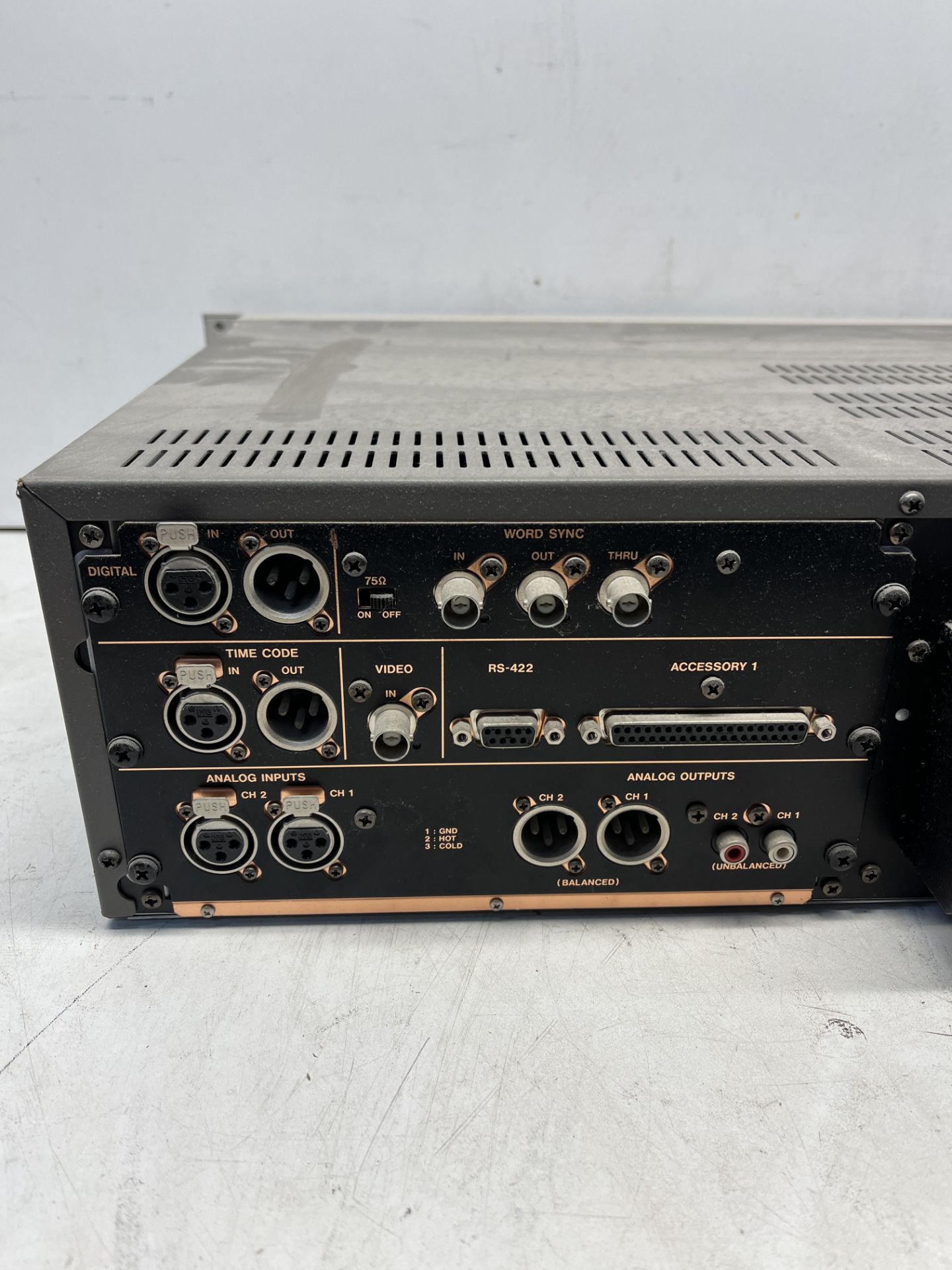Tascam DA-60 MKII DAT Recorder - Image 4 of 5