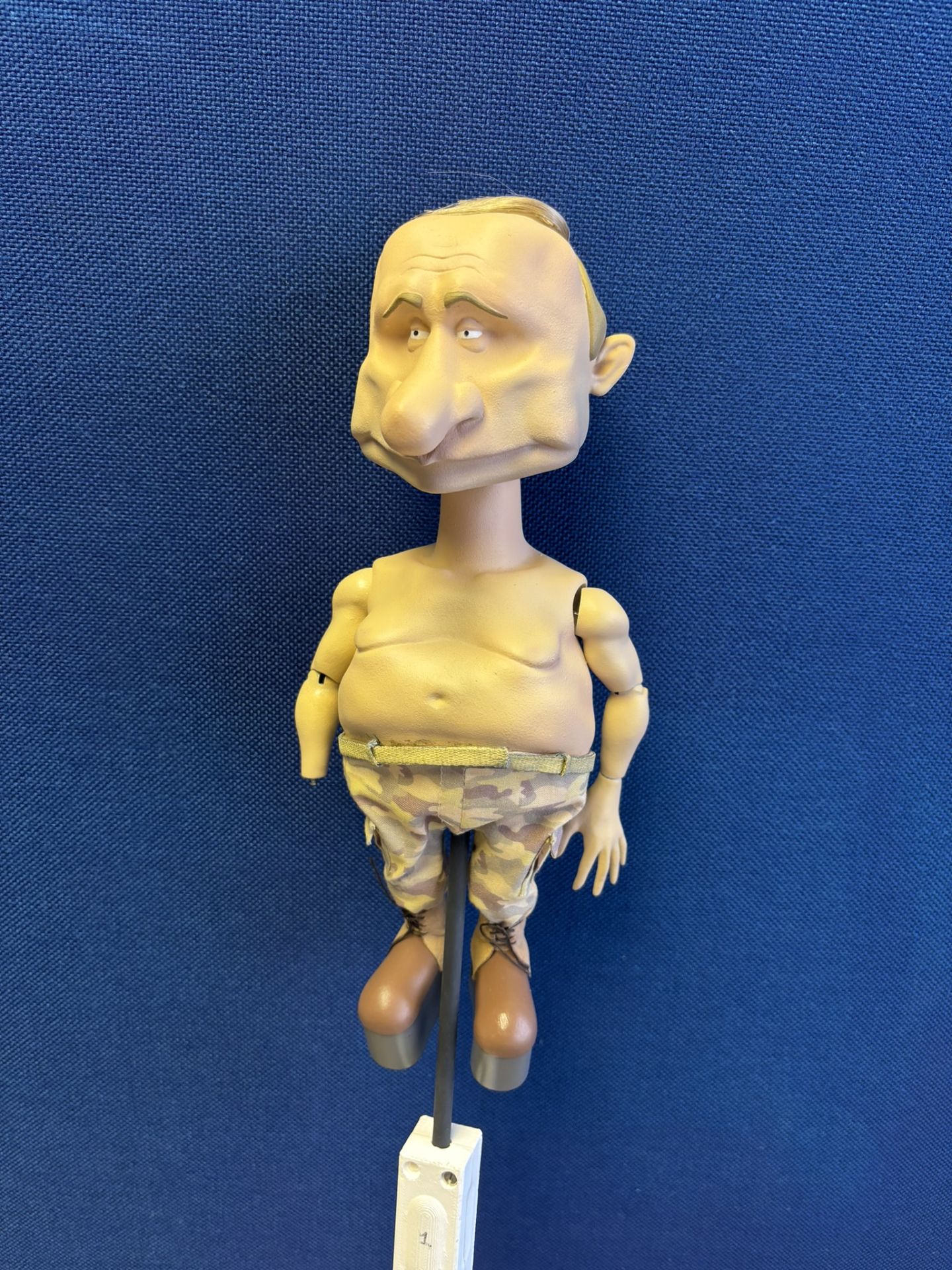 Newzoid puppet - Vladimir Putin - Image 2 of 5