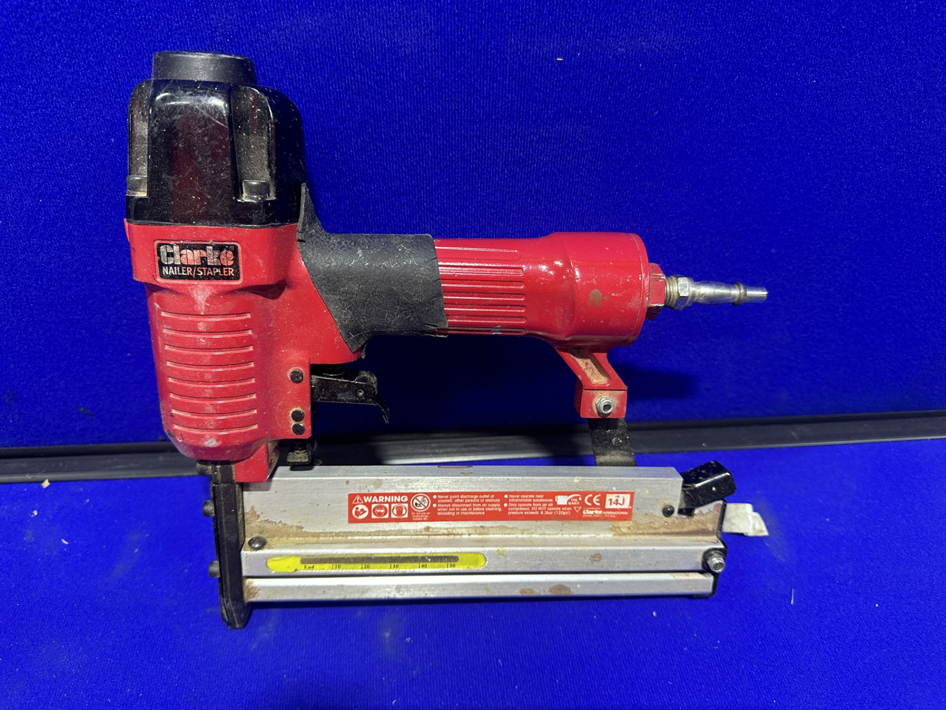 Clarke CSN1D Air staple and nail gun