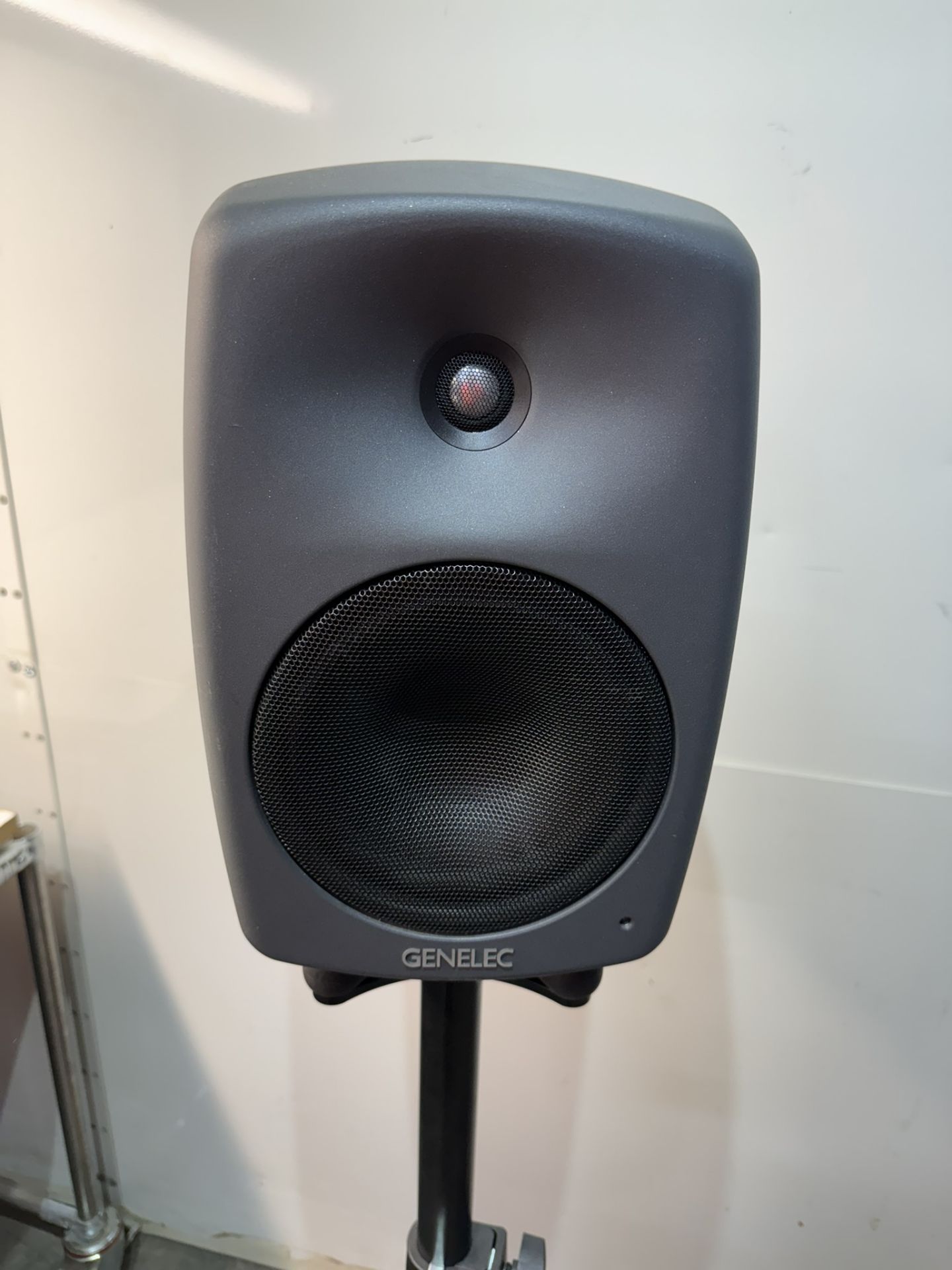 Genelec 8040A 6.5" Powered Nearfield Studio Monitor (Pair) - Image 2 of 7