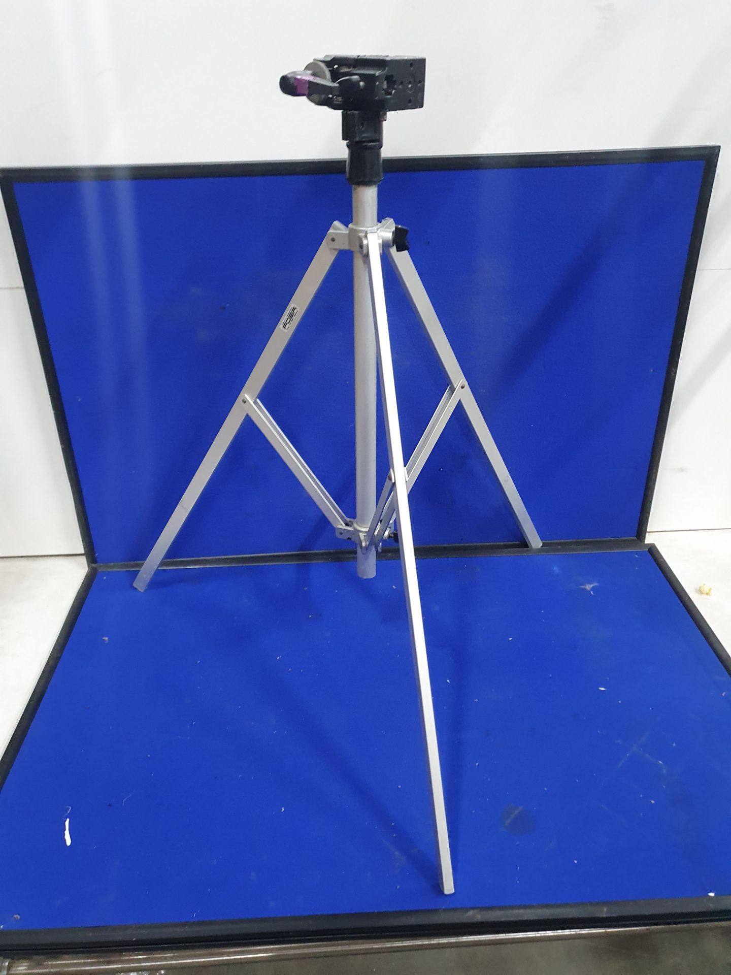 2 x Tripods - Image 5 of 5