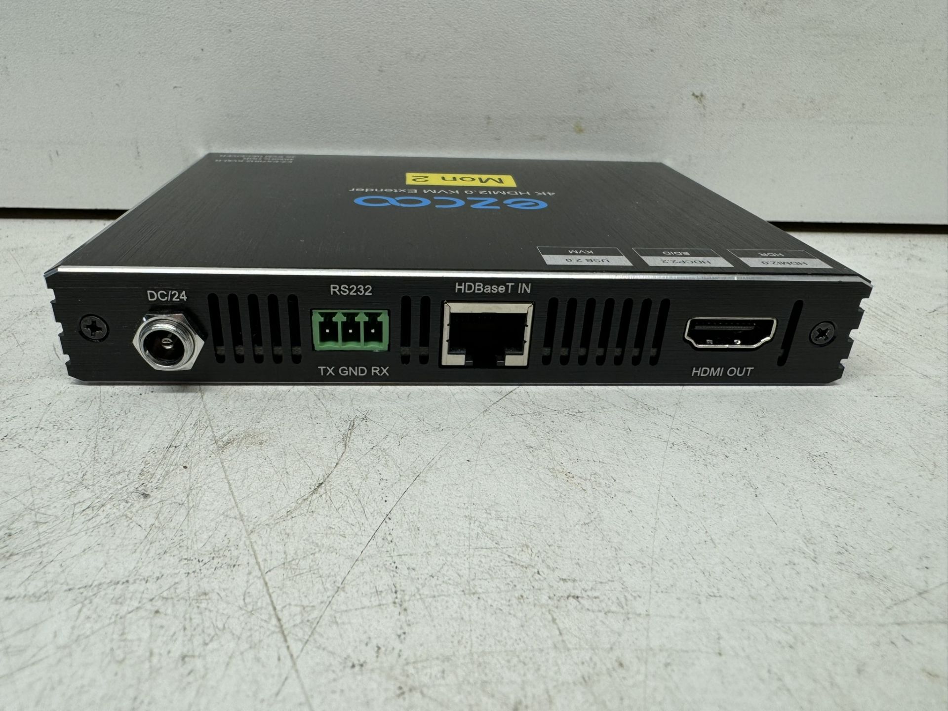 Ezcoo 4K HDMI 2.0 KVM Extender - Image 3 of 4