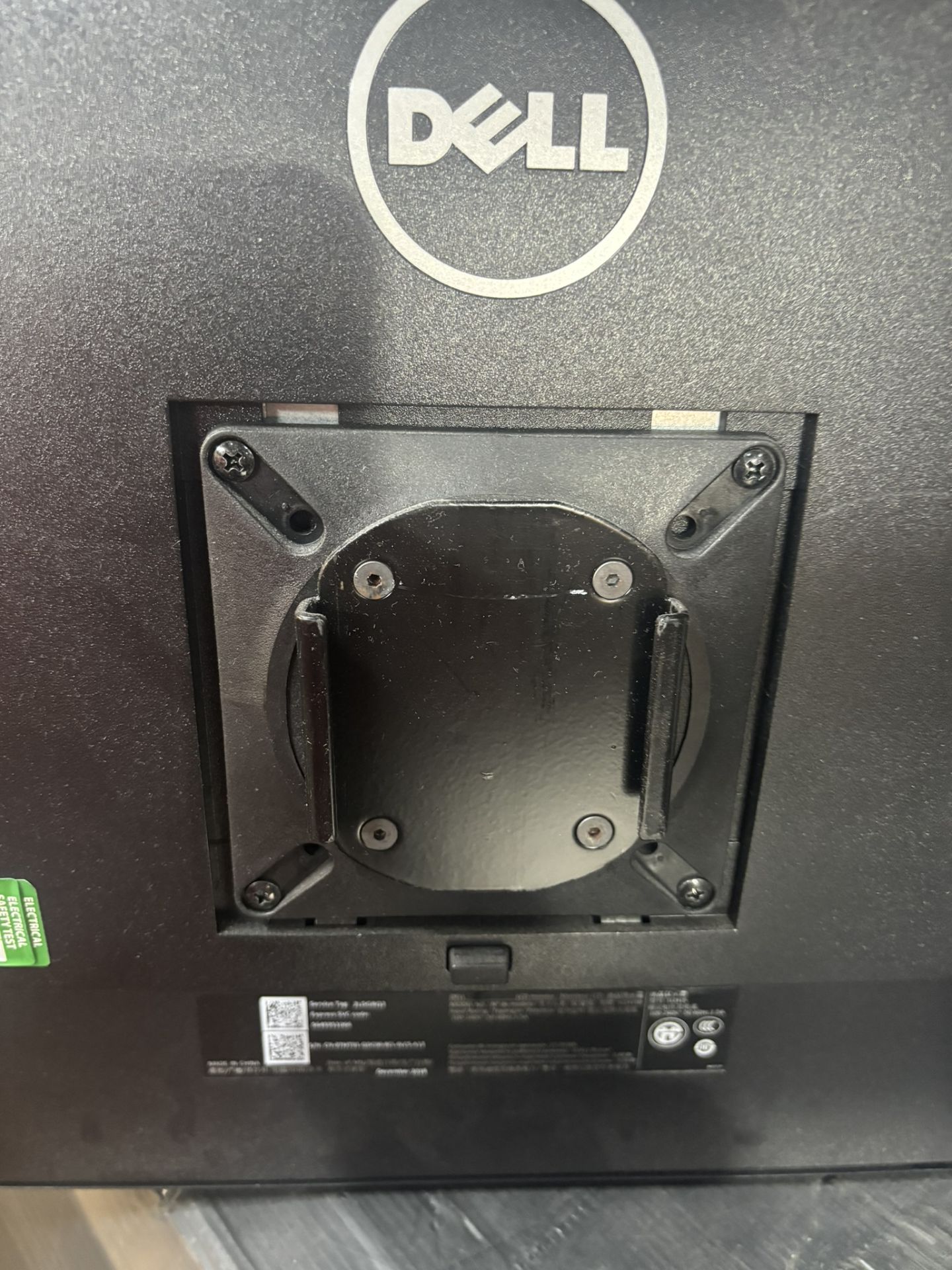 4 x Dell U2415B 24? Height Adjustable Monitors With 2 x Dual Monitor Brackets - Image 5 of 9