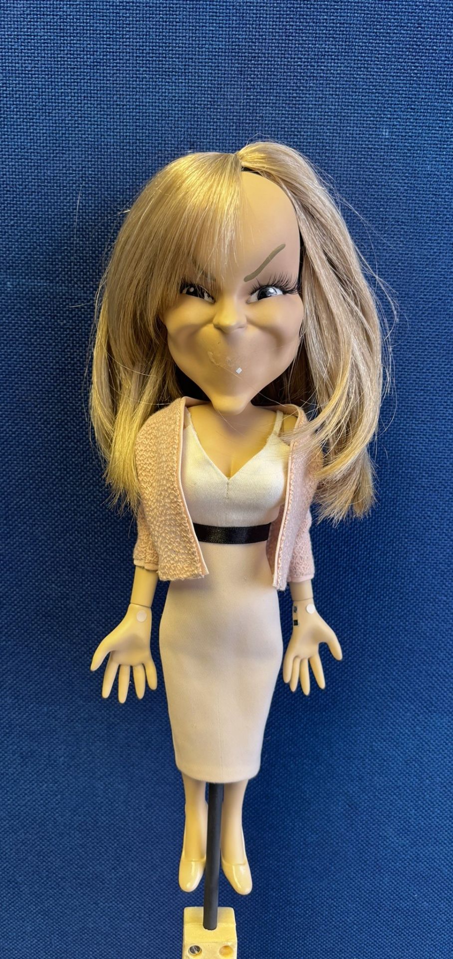 Newzoid puppet - Amanda Holden - Image 2 of 3