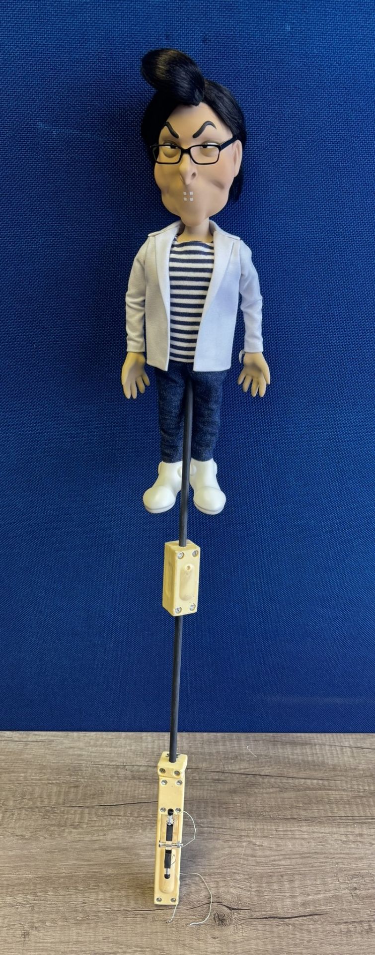 Newzoid puppet - Sue Perkins - Image 3 of 3