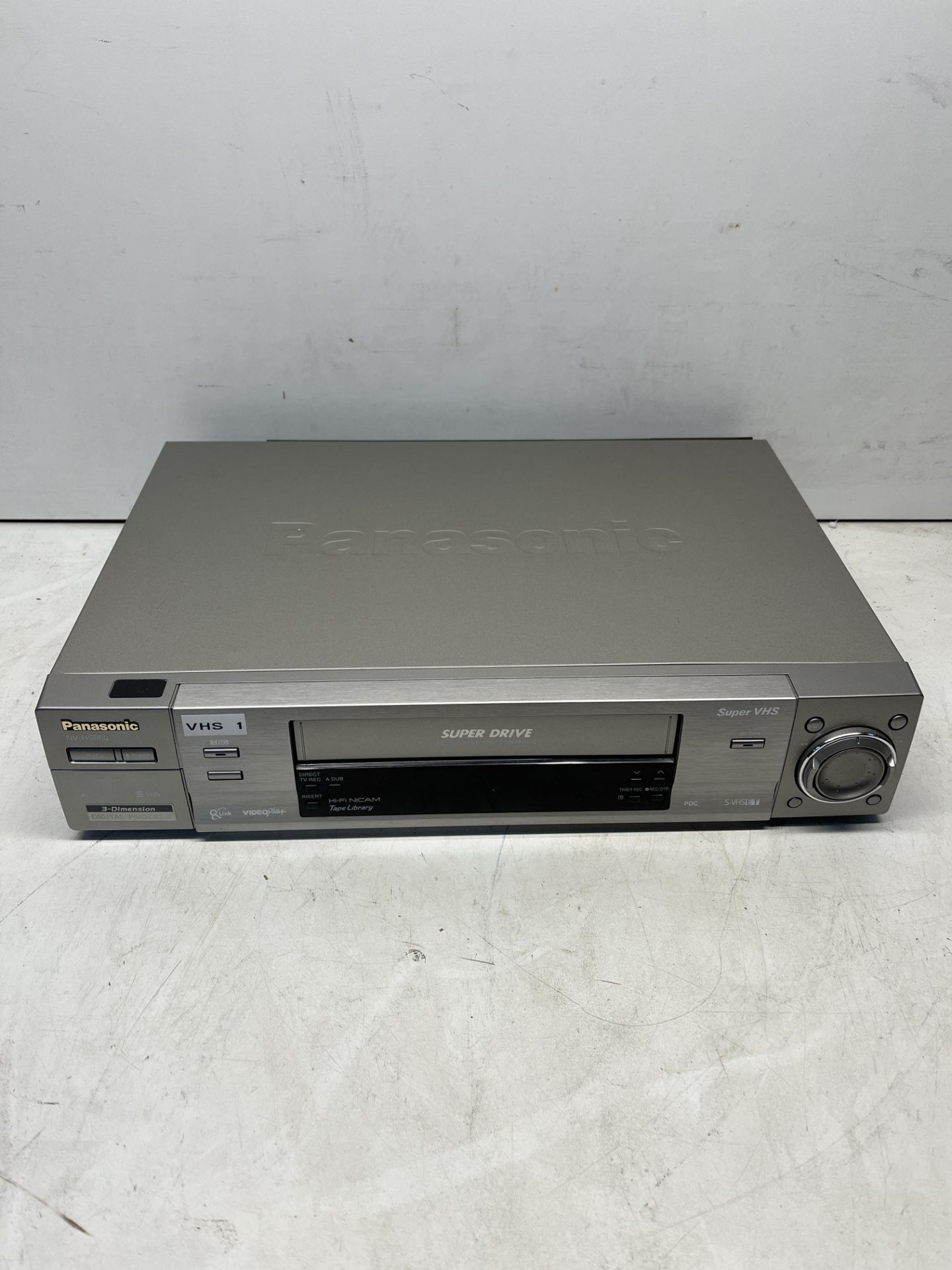 Panasonic NV-HS960 High-End Super VHS Video Player Super Drive