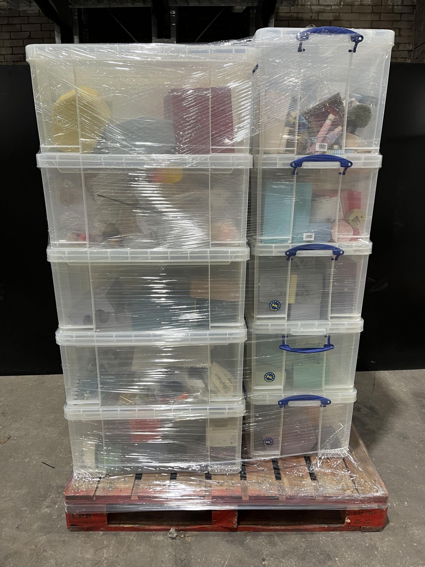 5 x Pallets of Puppets and Accessories for TV Animation 'Strange Hill High' - Image 14 of 42