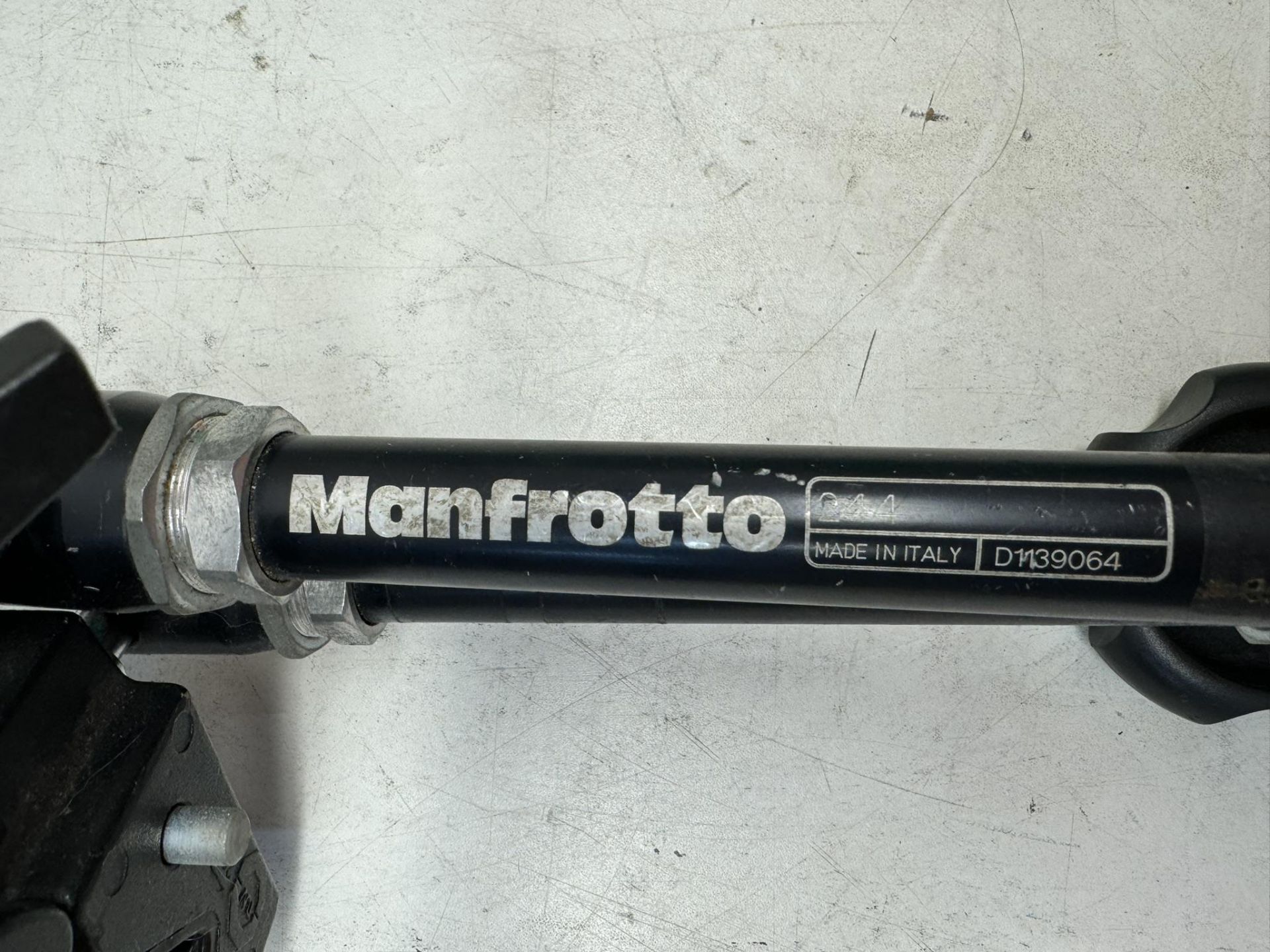 Manfrotto 244 Variable Friction Arm - Bild 2 aus 2