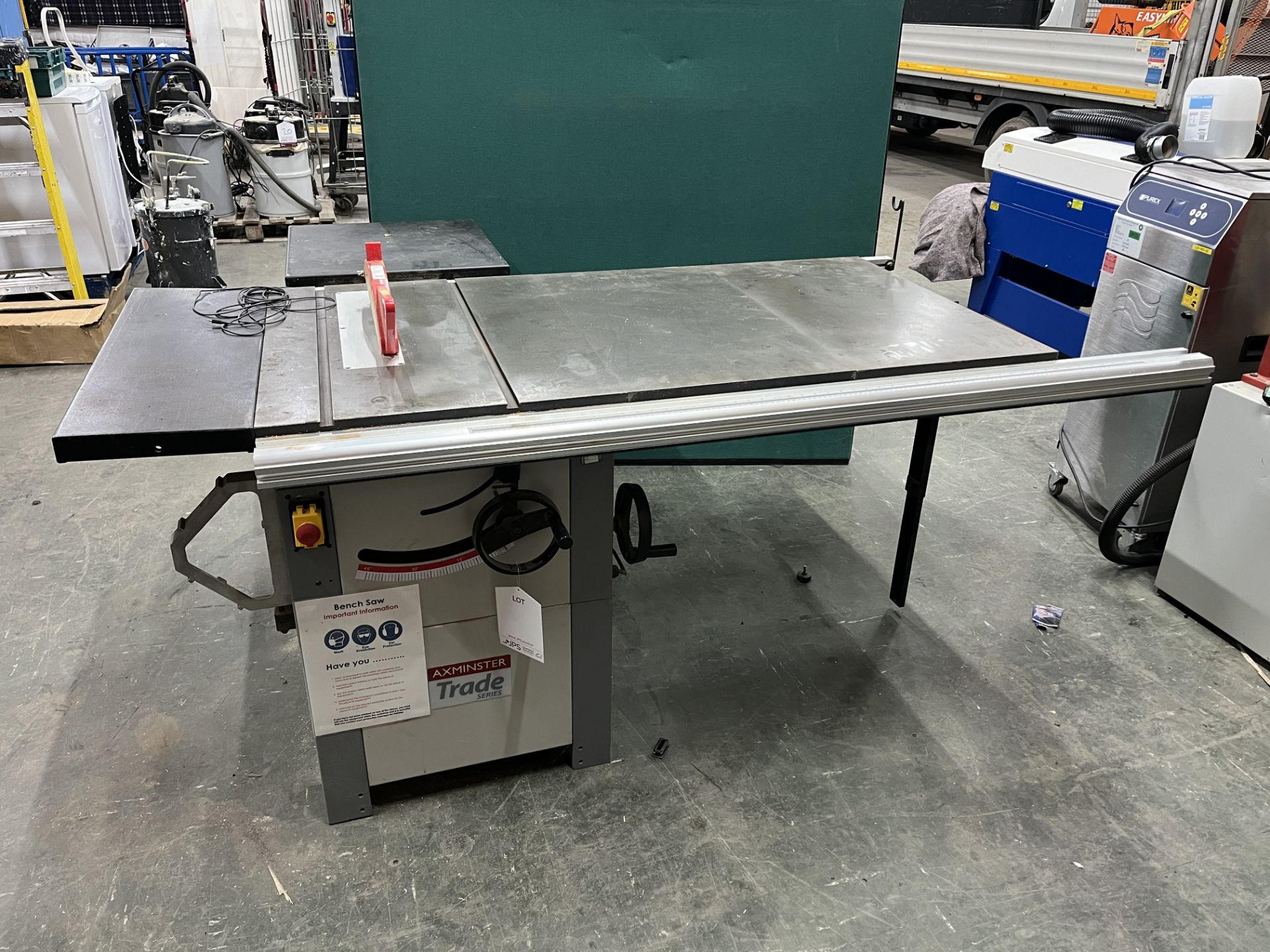 Axminster AW12BSB2 bench saw