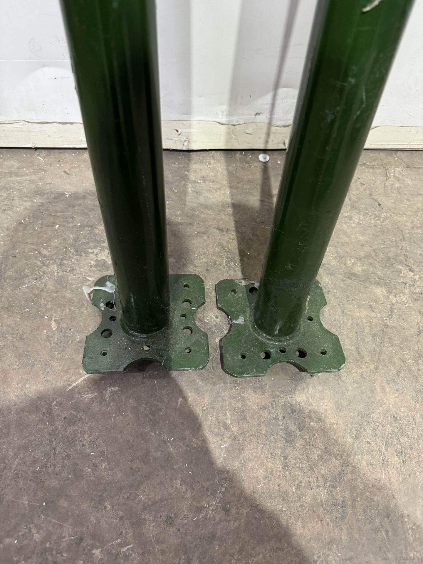 2 x Adjustable Acrow Props - Image 4 of 4